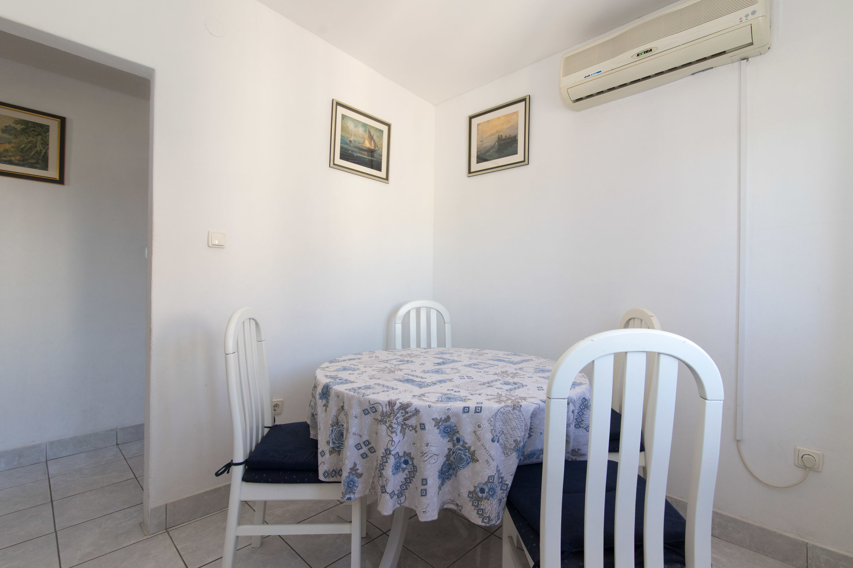 Apartments Jakša 72821-A2