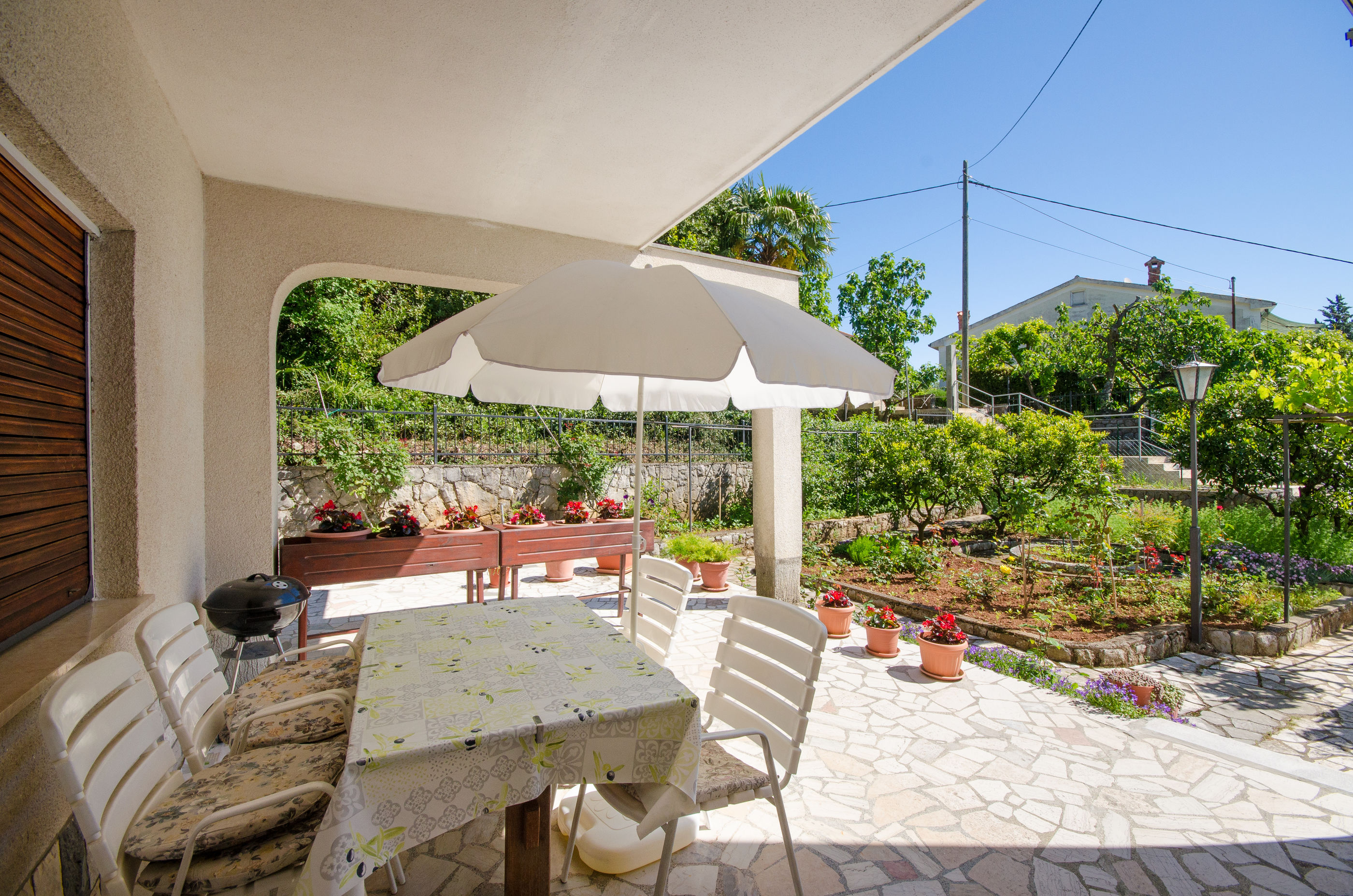 Apartments Mladen Jelica 68921-A1