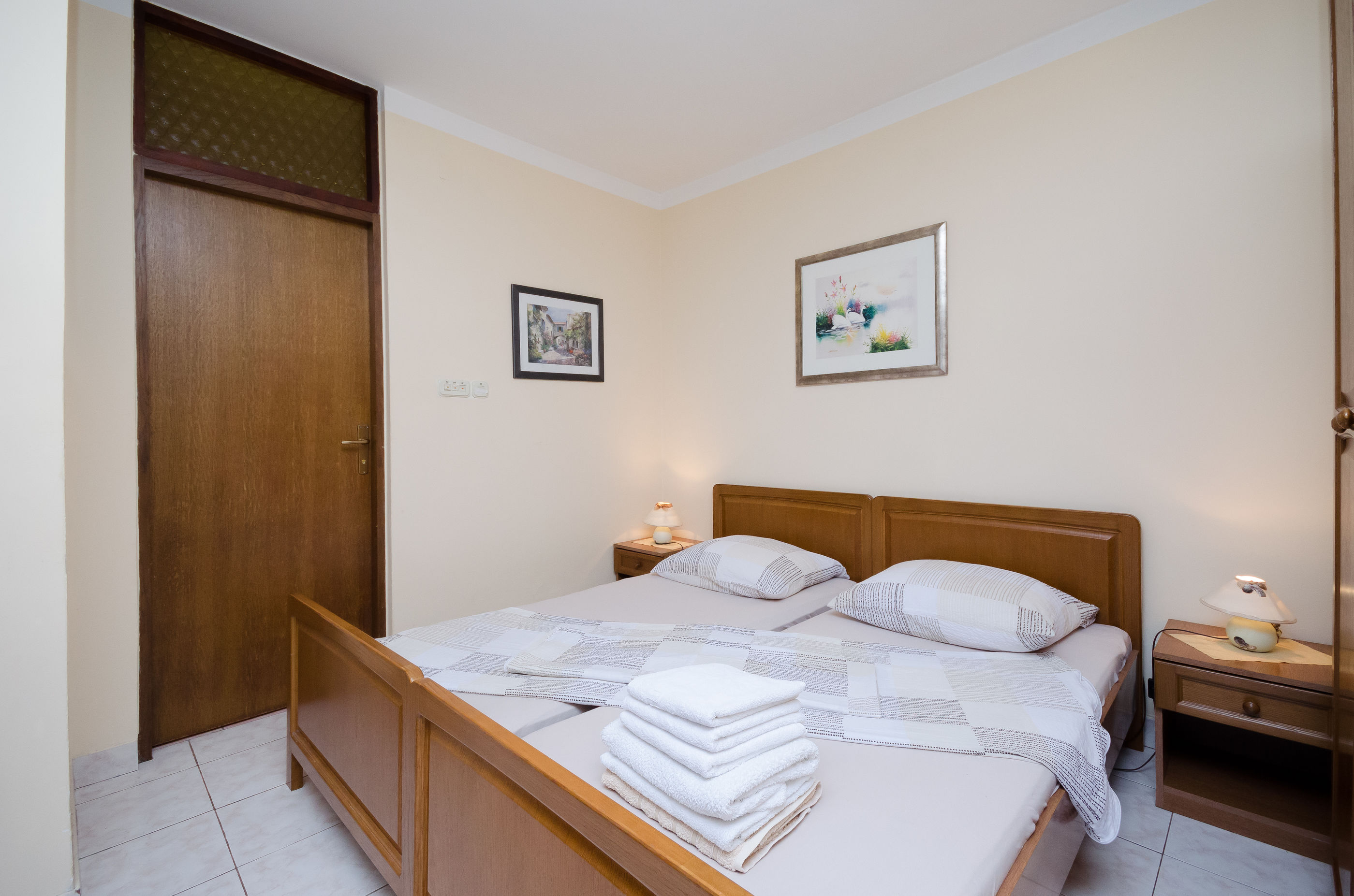 Apartments Drago 70881-A3
