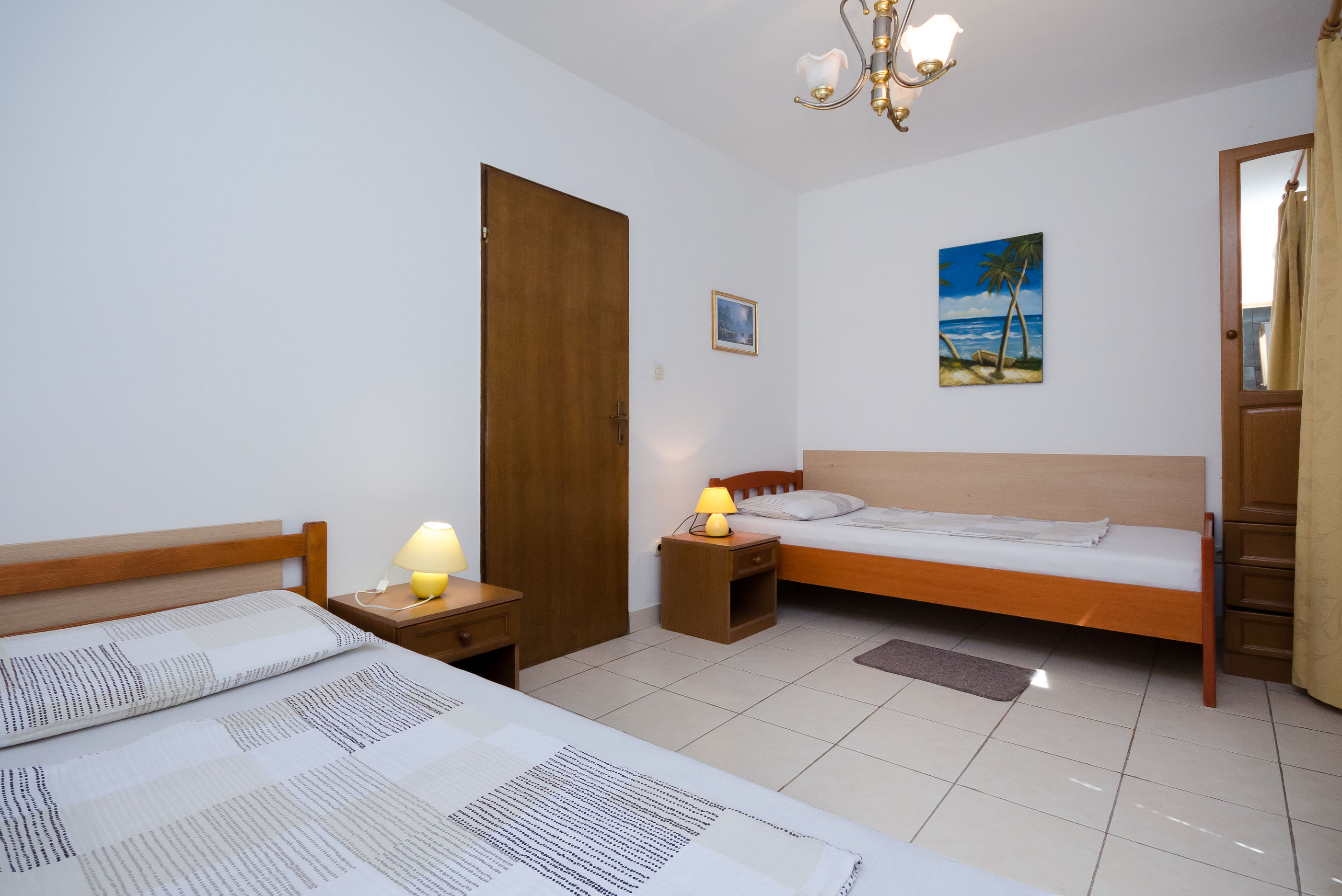 Apartments Drago 70881-A3