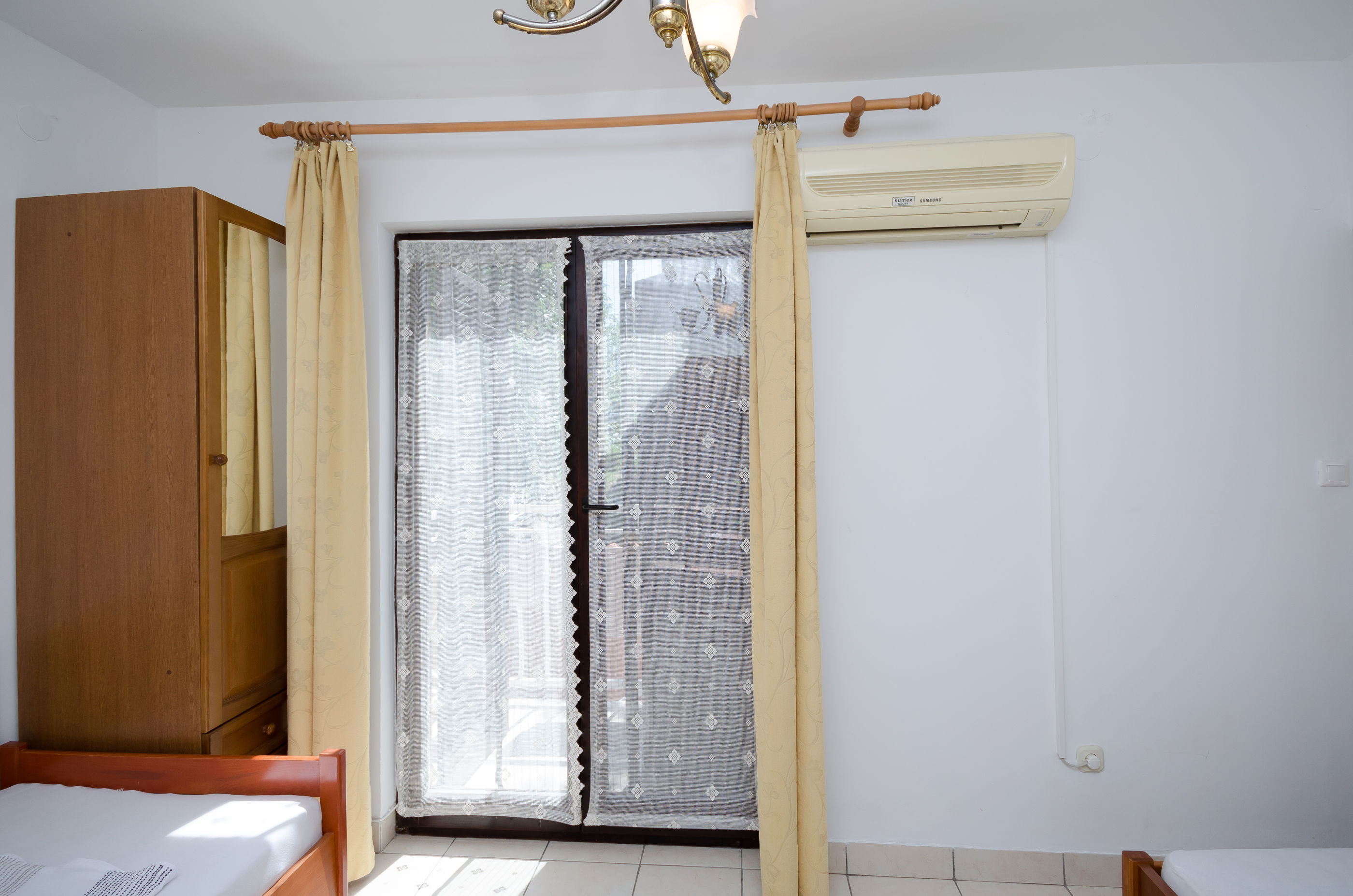 Apartments Drago 70881-A3