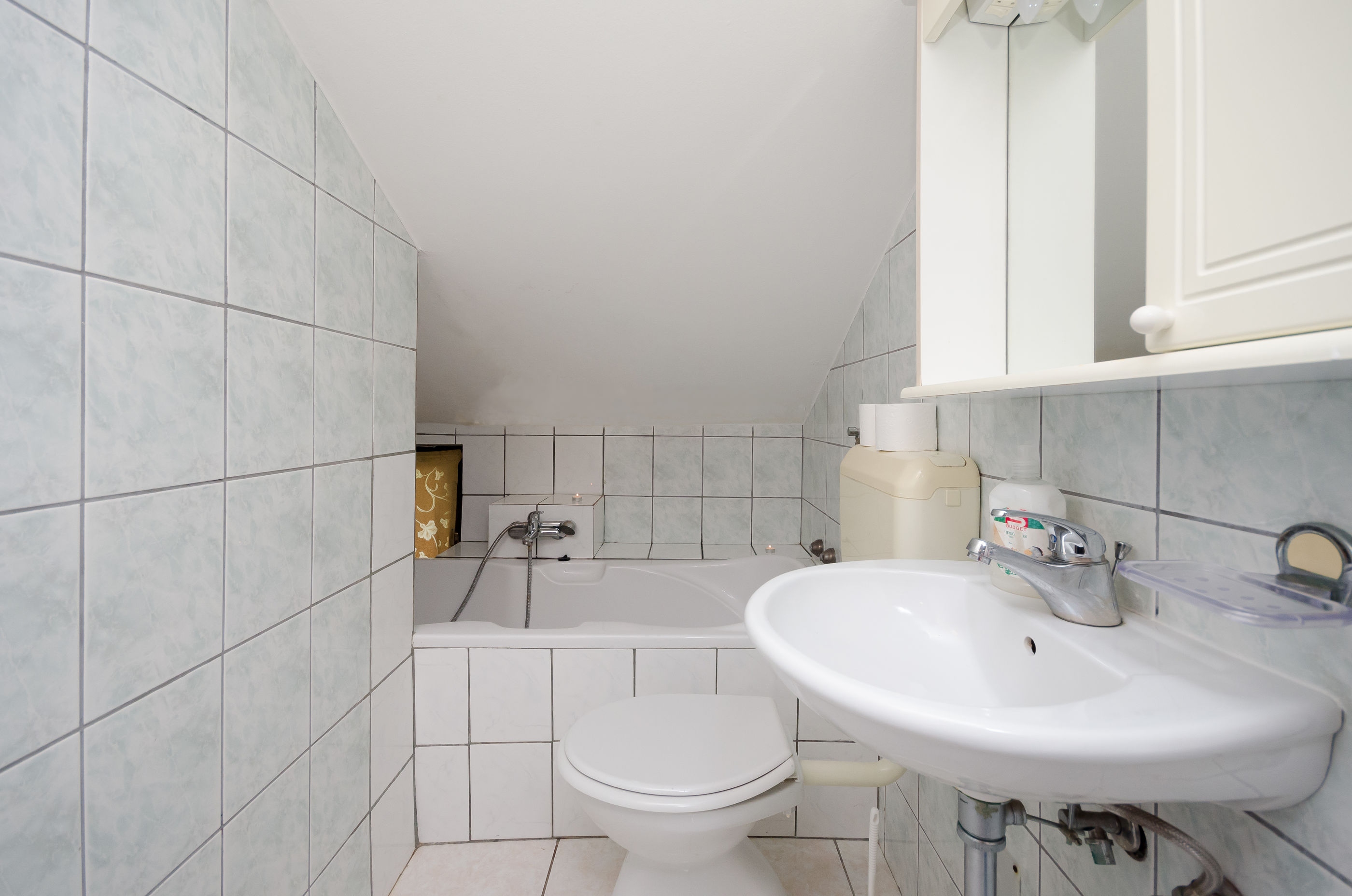 Apartments Drago 70881-A6