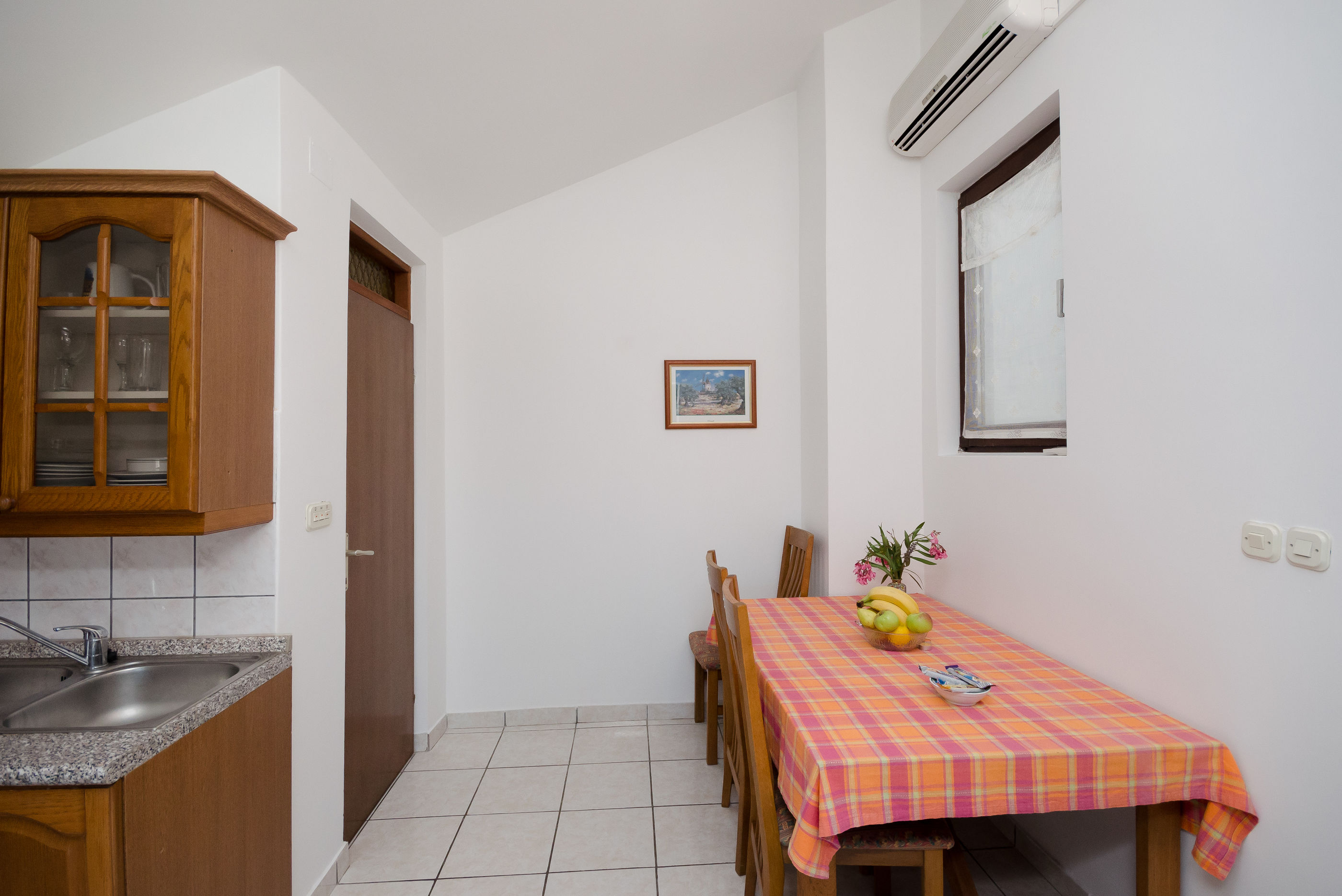 Apartments Drago 70881-A6