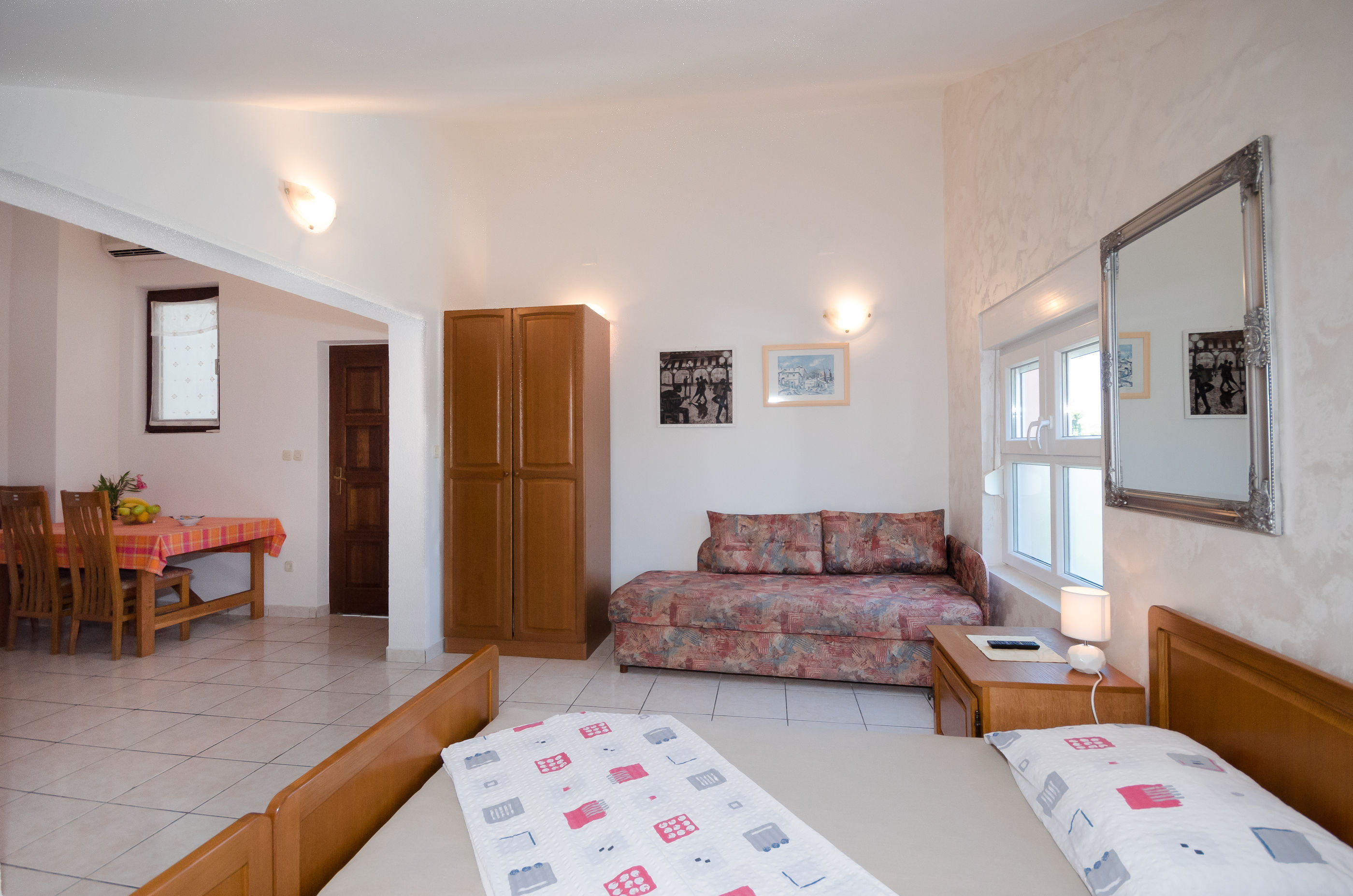 Apartments Drago 70881-A6