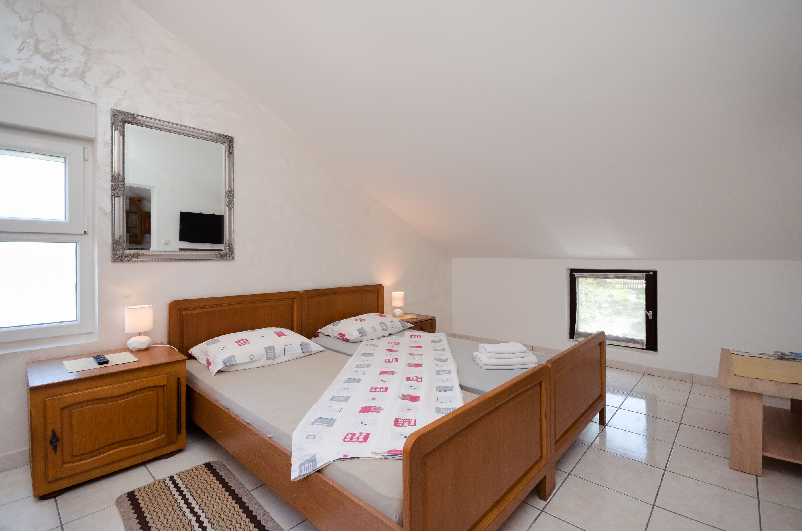 Apartments Drago 70881-A6