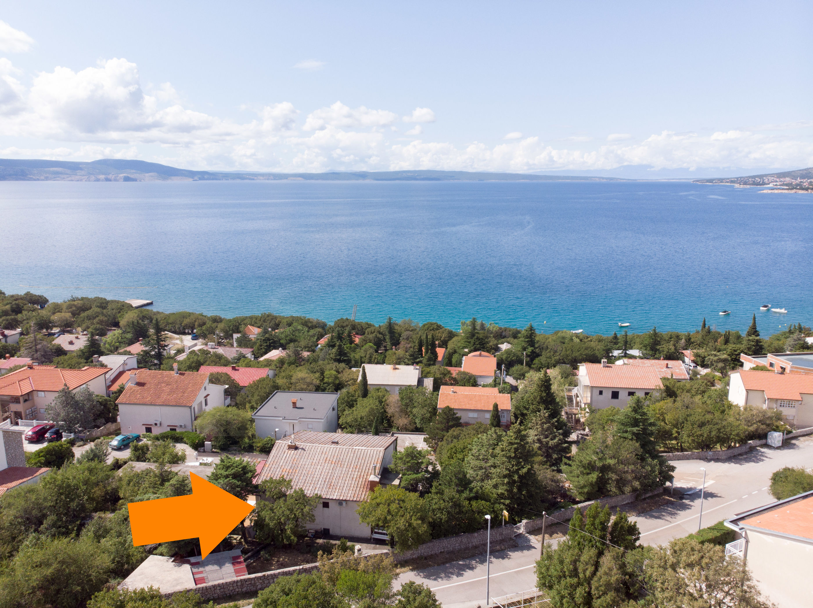 Apartments and Room Luka 86431-A1