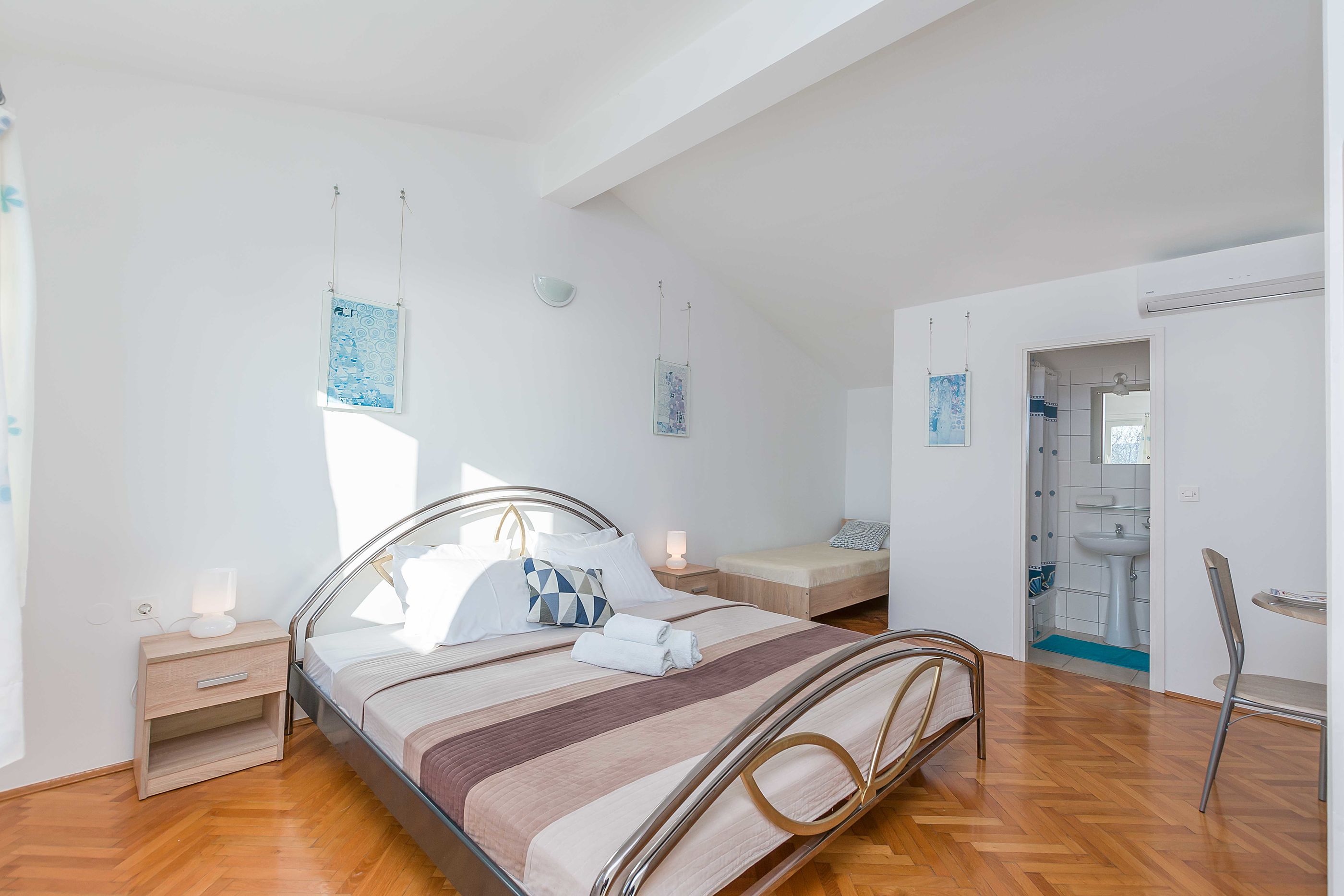 Apartments Nikola 76141-A1