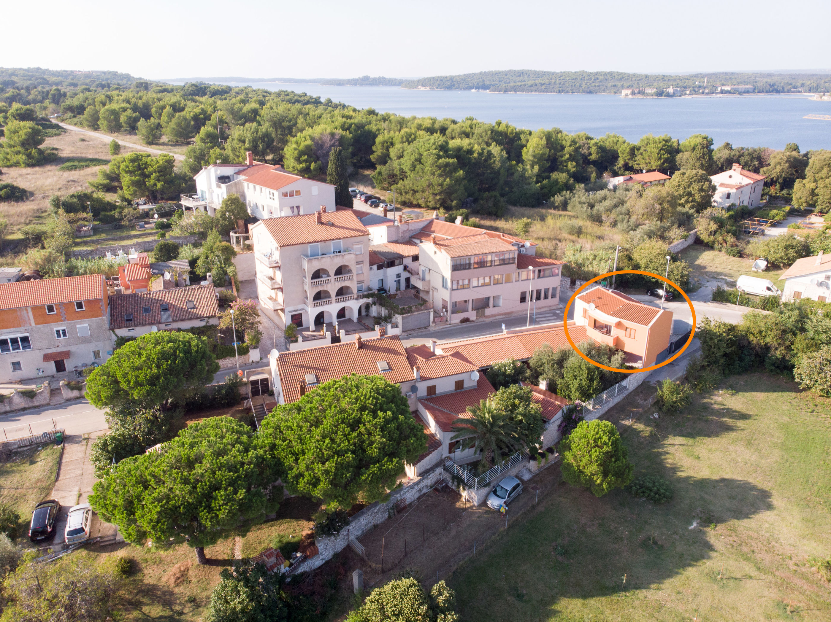 Apartments Petra near beach 70851-A2