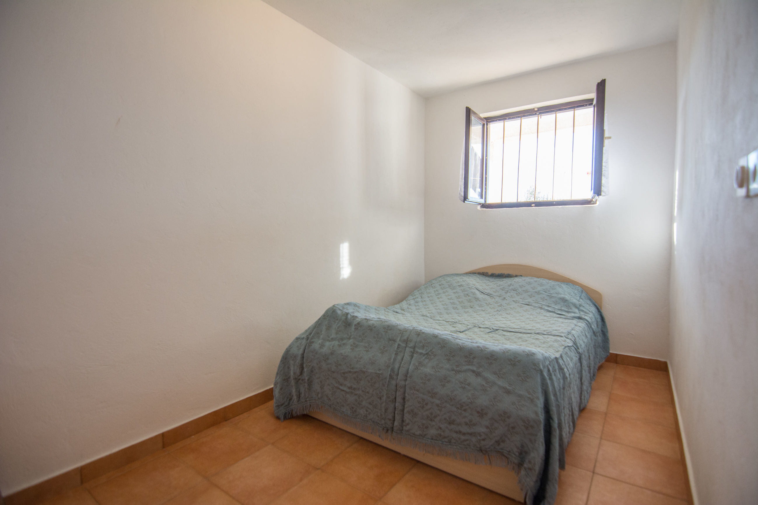 House Otusi 14941-K1
