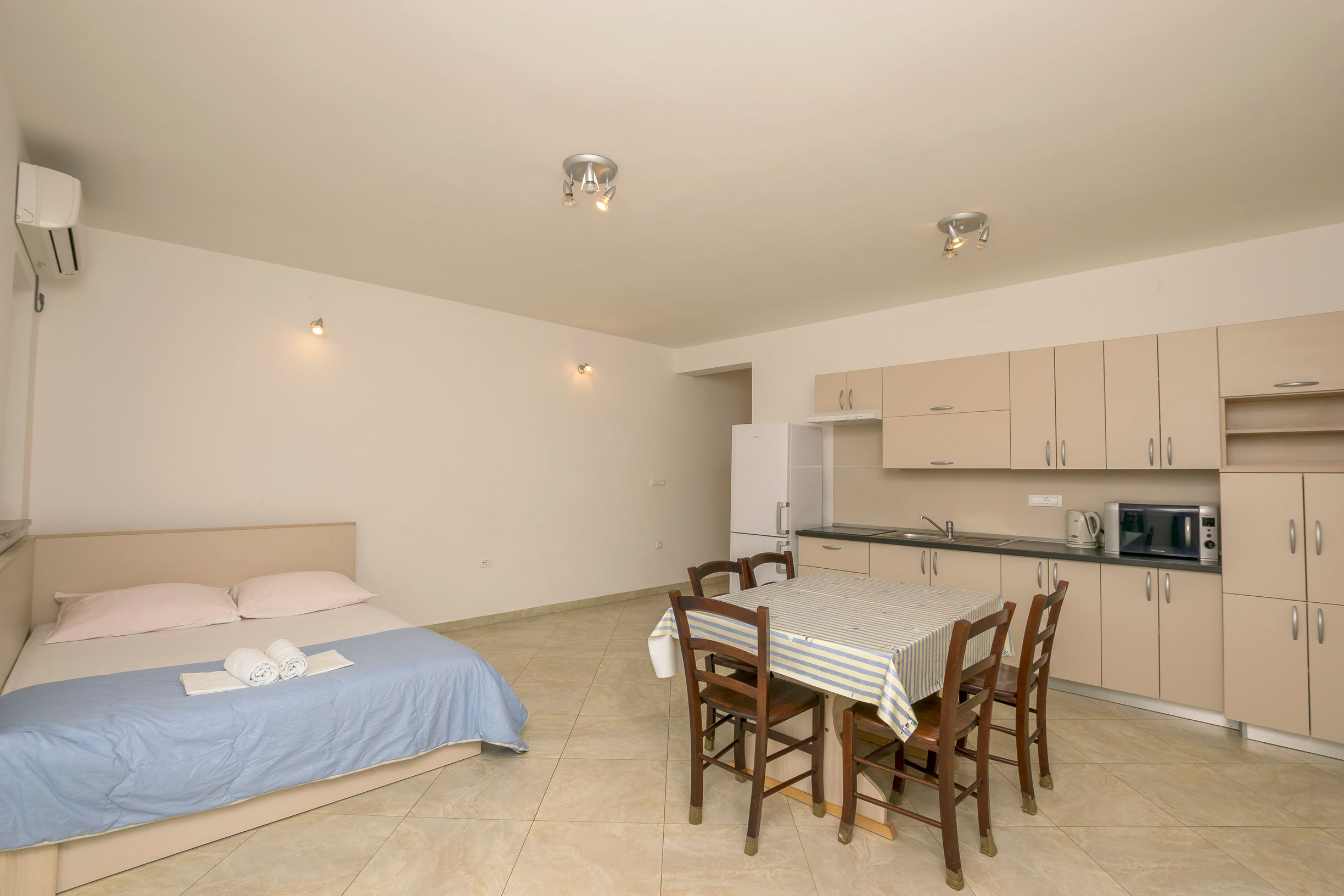 Apartments Only For Family 76441-A4