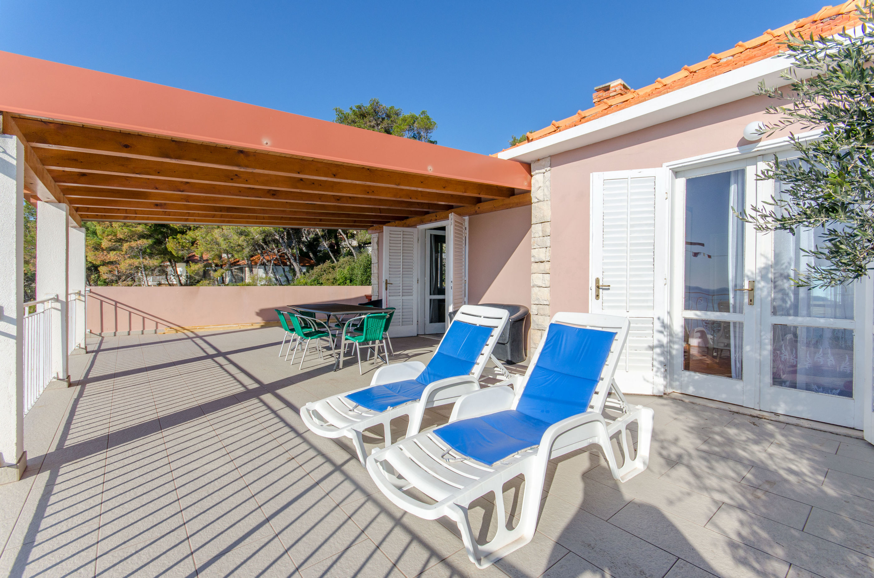 Apartments Ivan 53531-A1