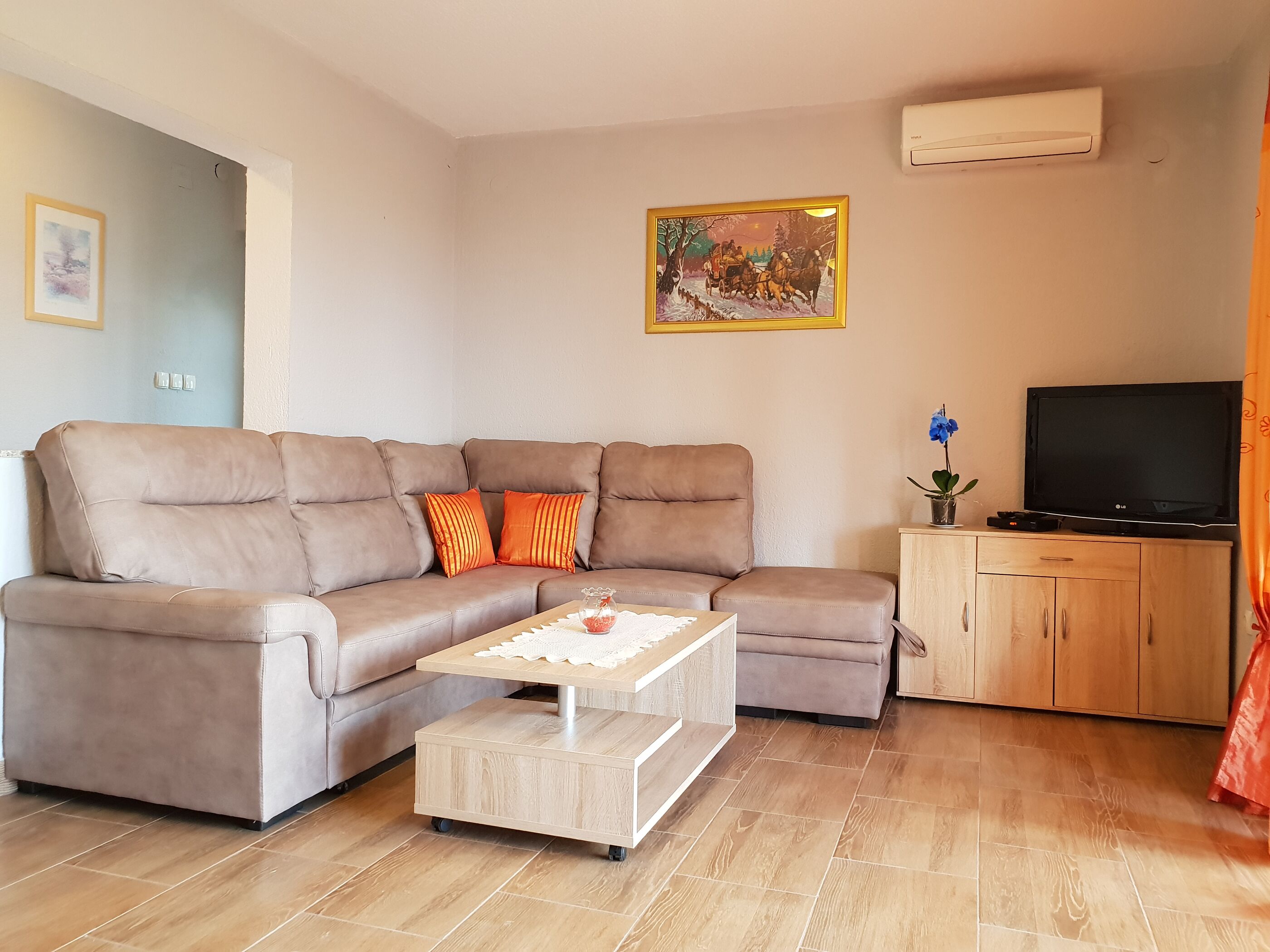 Apartments Josipa 63791-A1