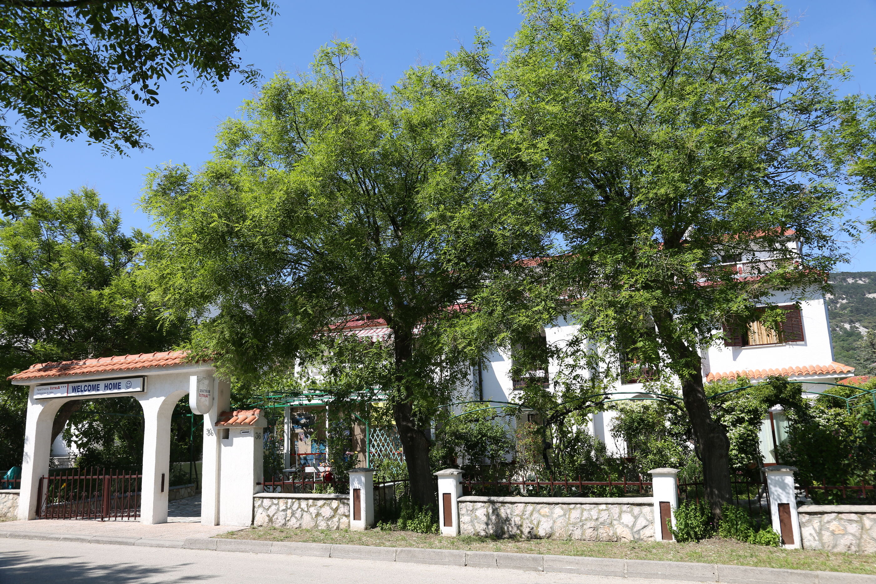 Apartments Fam Tomasic 77771-A2