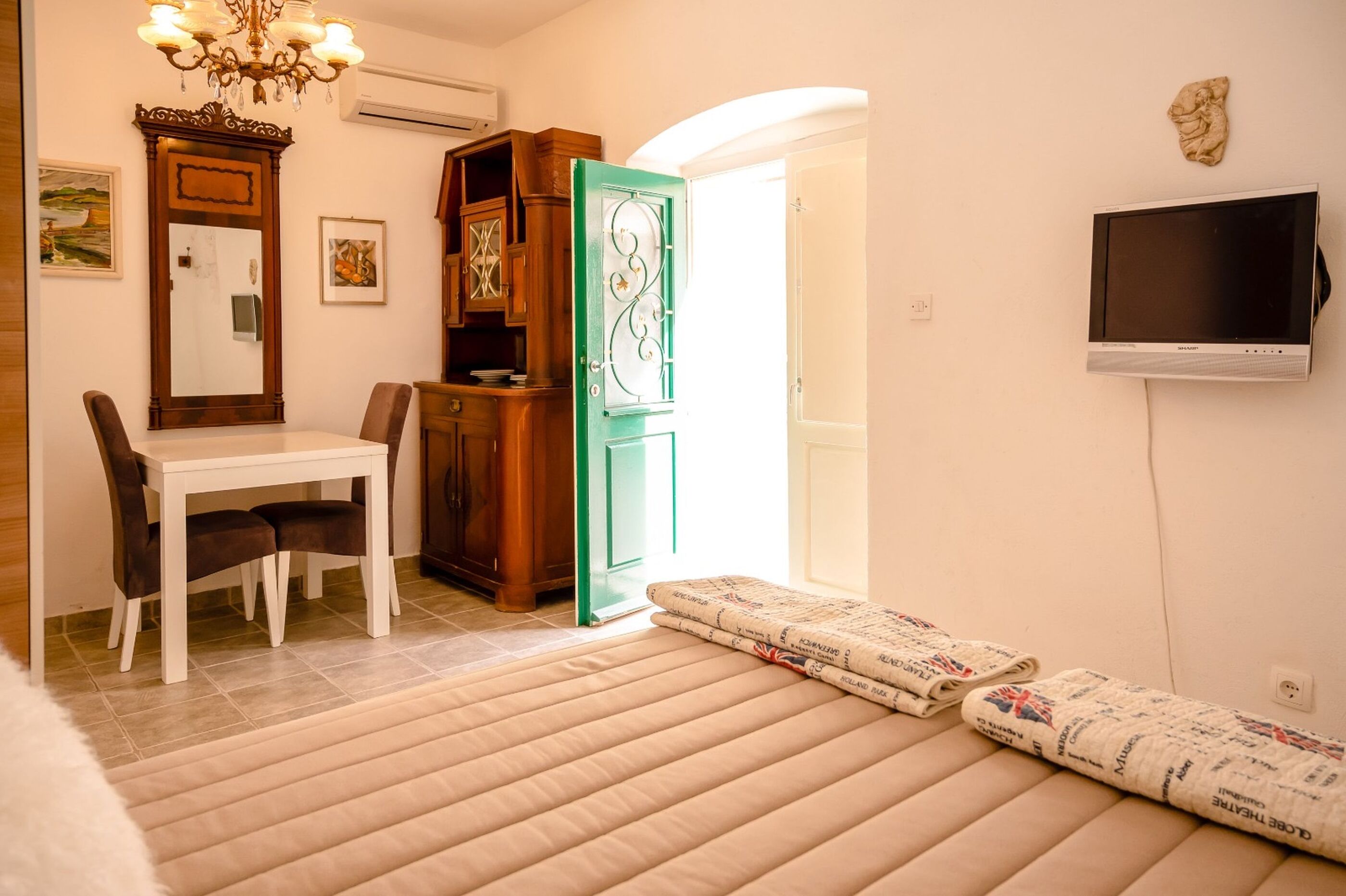 Apartments Storia di Spalato 54592-A1