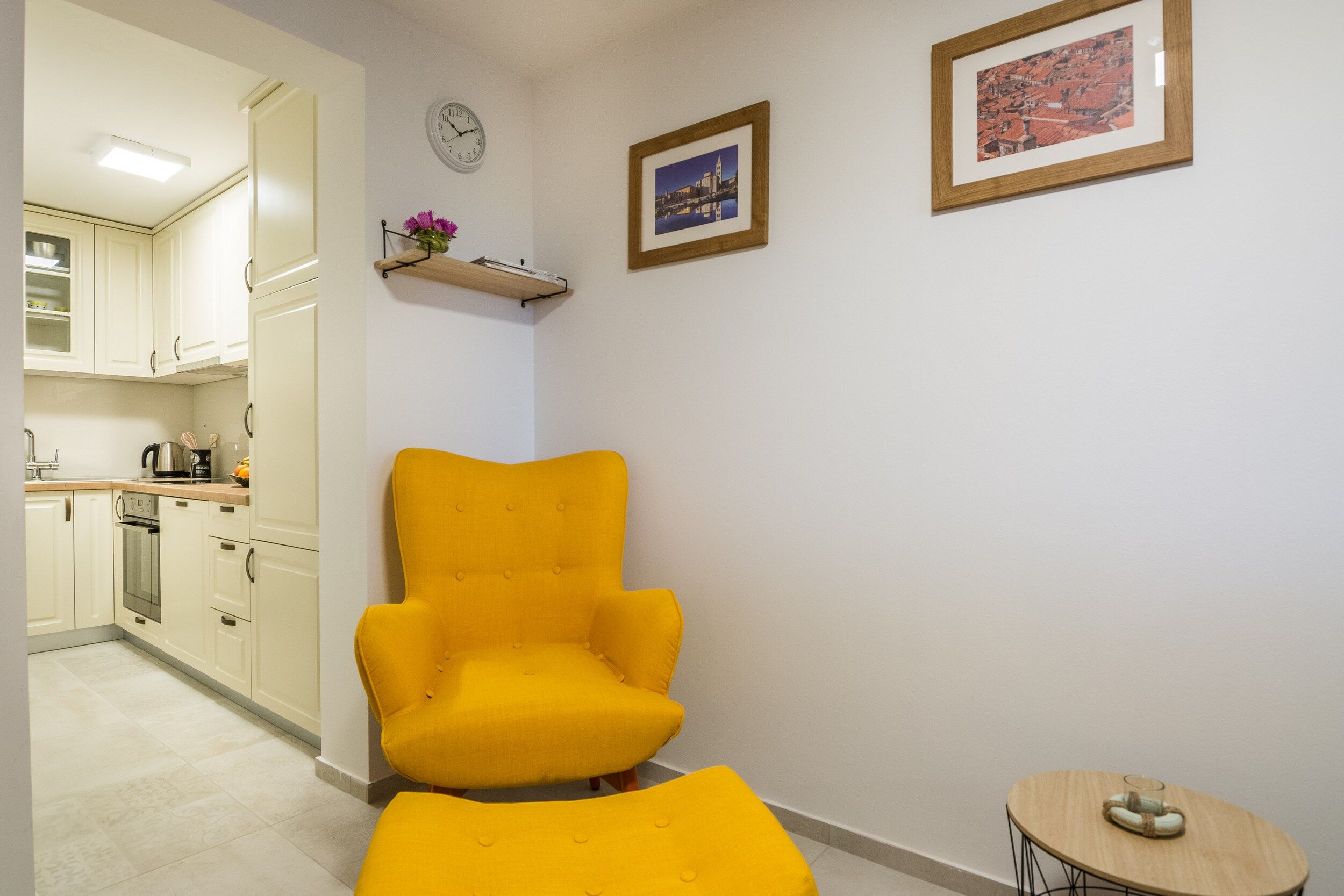 Apartments Malcic 20745-A1