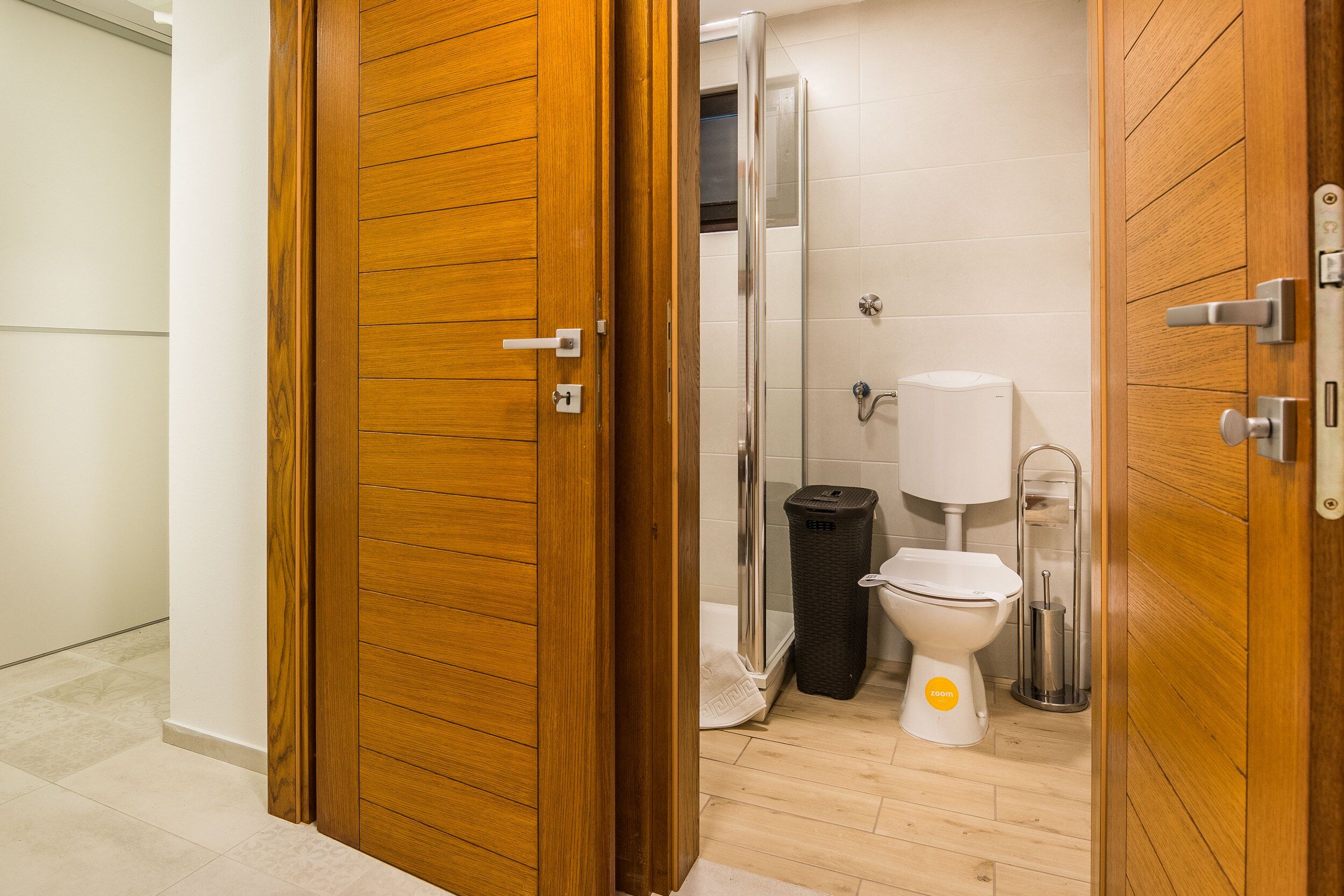 Apartments Malcic 20745-A1