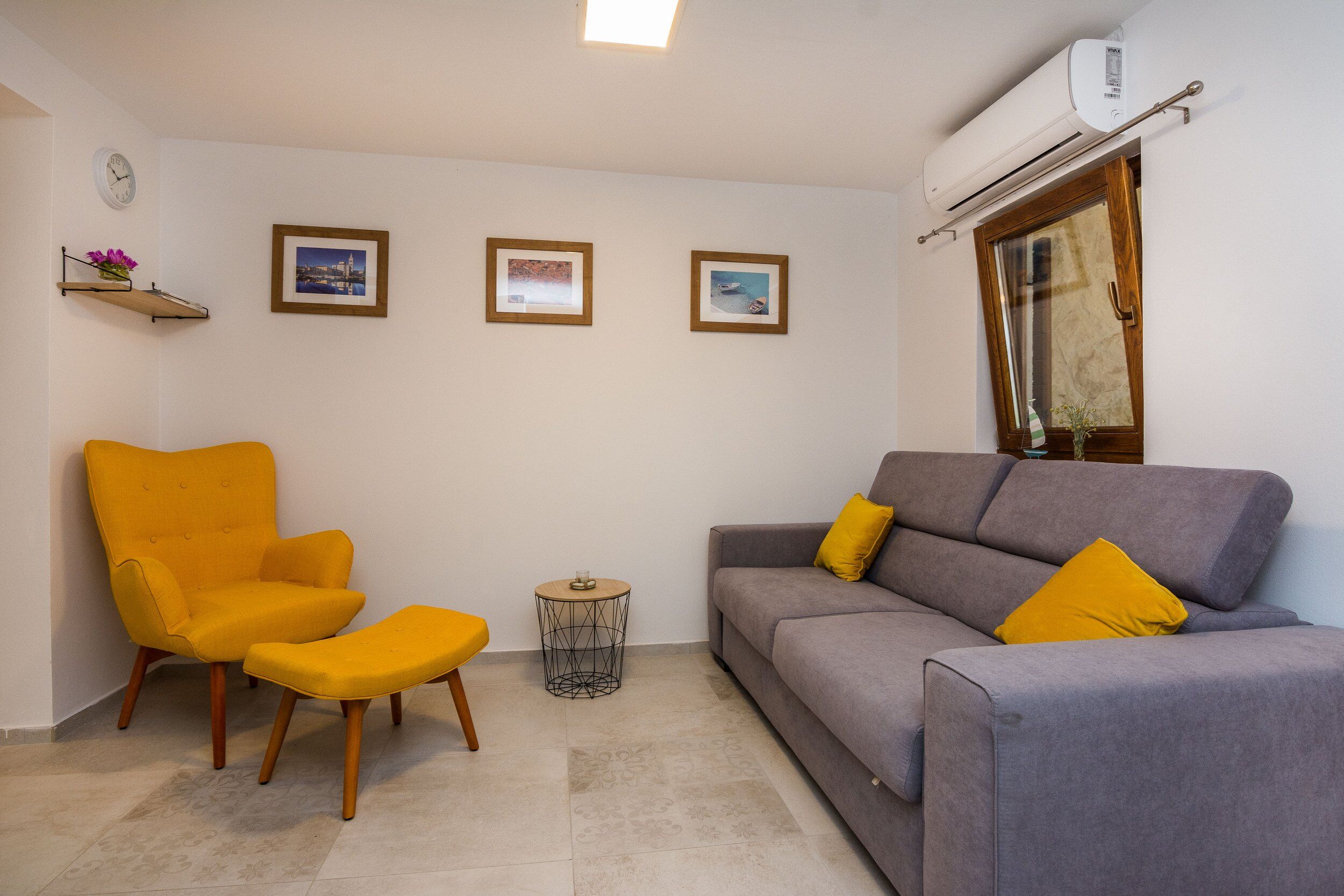 Apartments Malcic 20745-A1