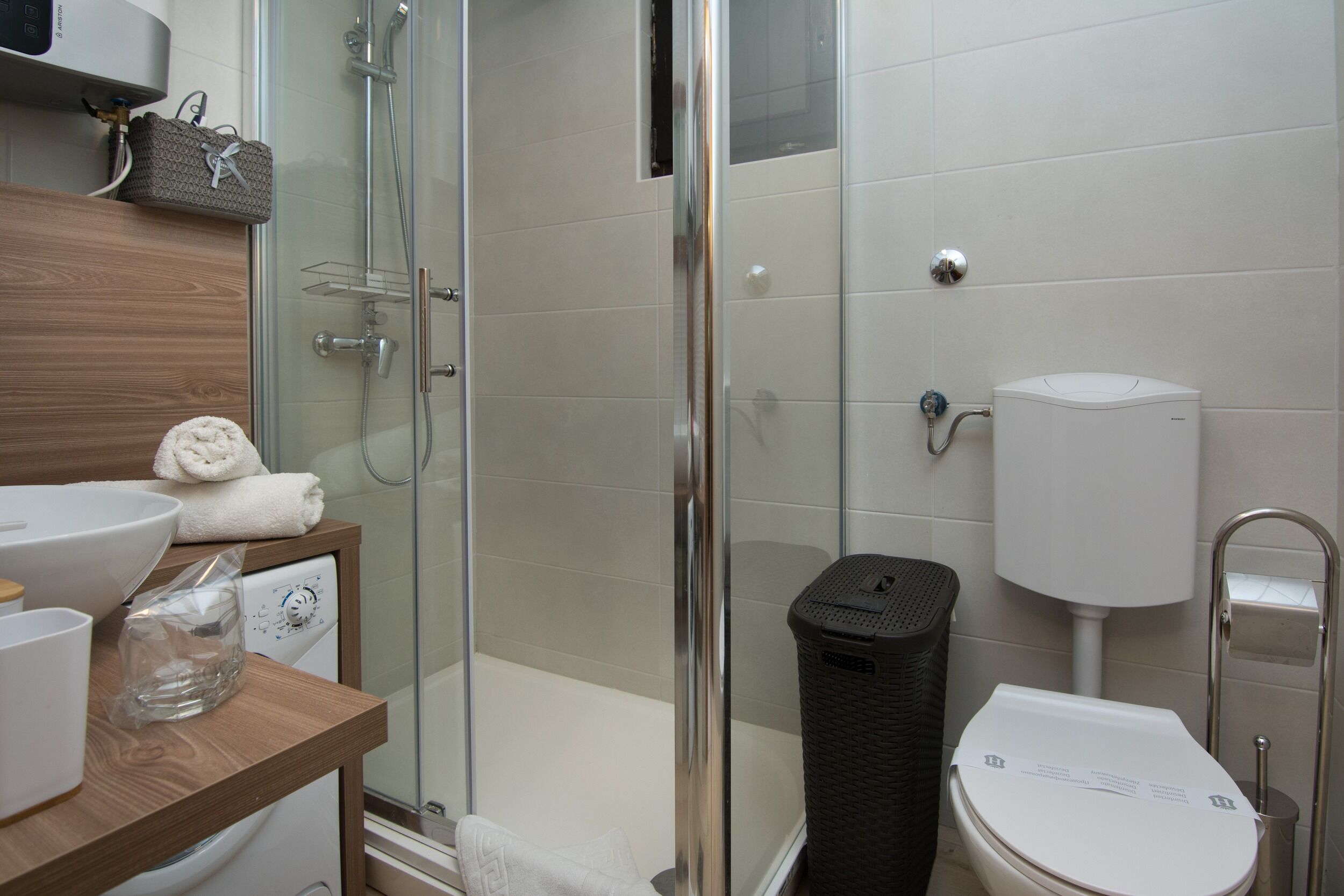 Apartments Malcic 20745-A1