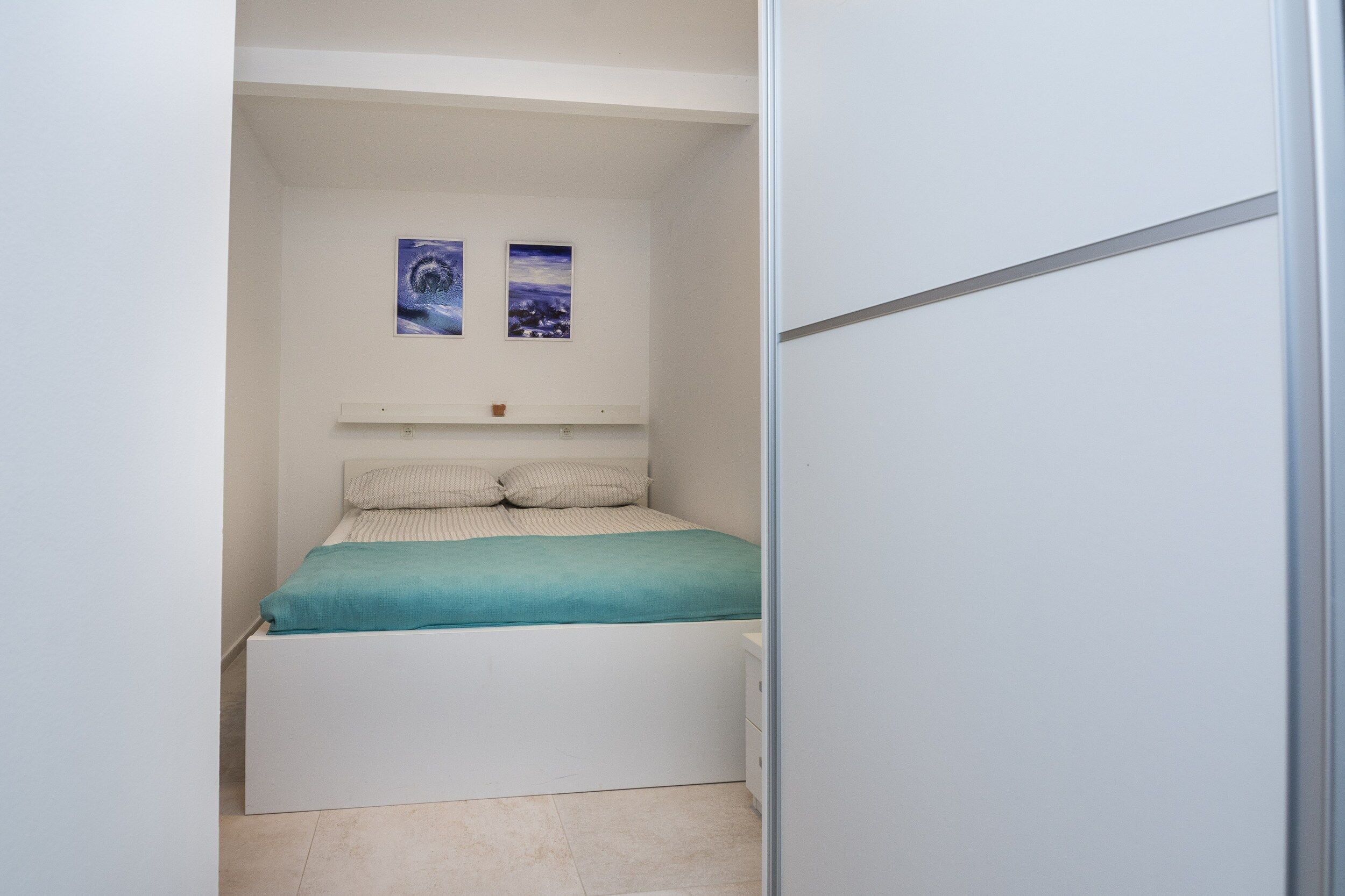 Apartments Malcic 20745-A1