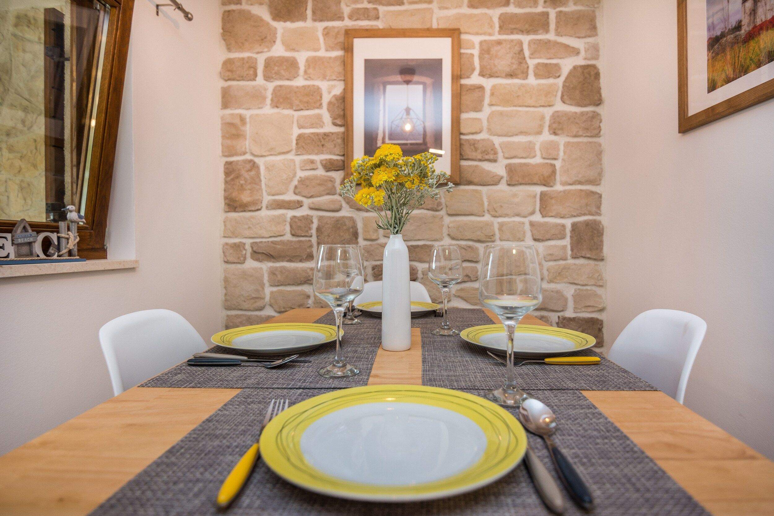 Apartments Malcic 20745-A1