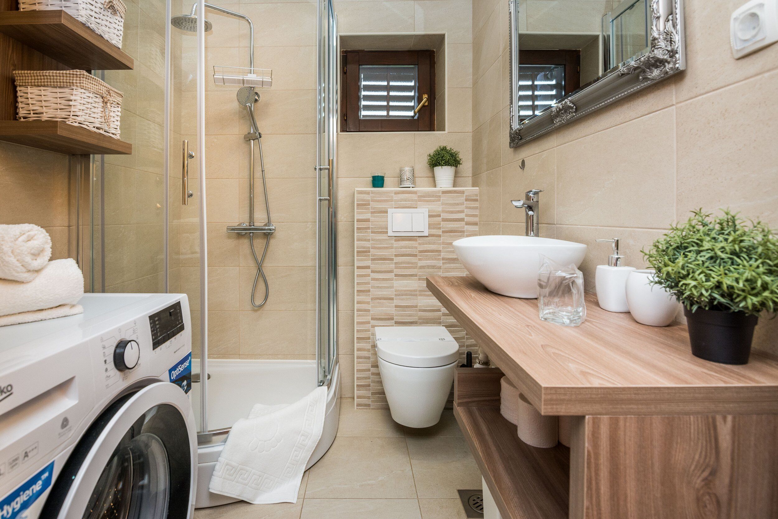 Apartments Malcic 20745-A2