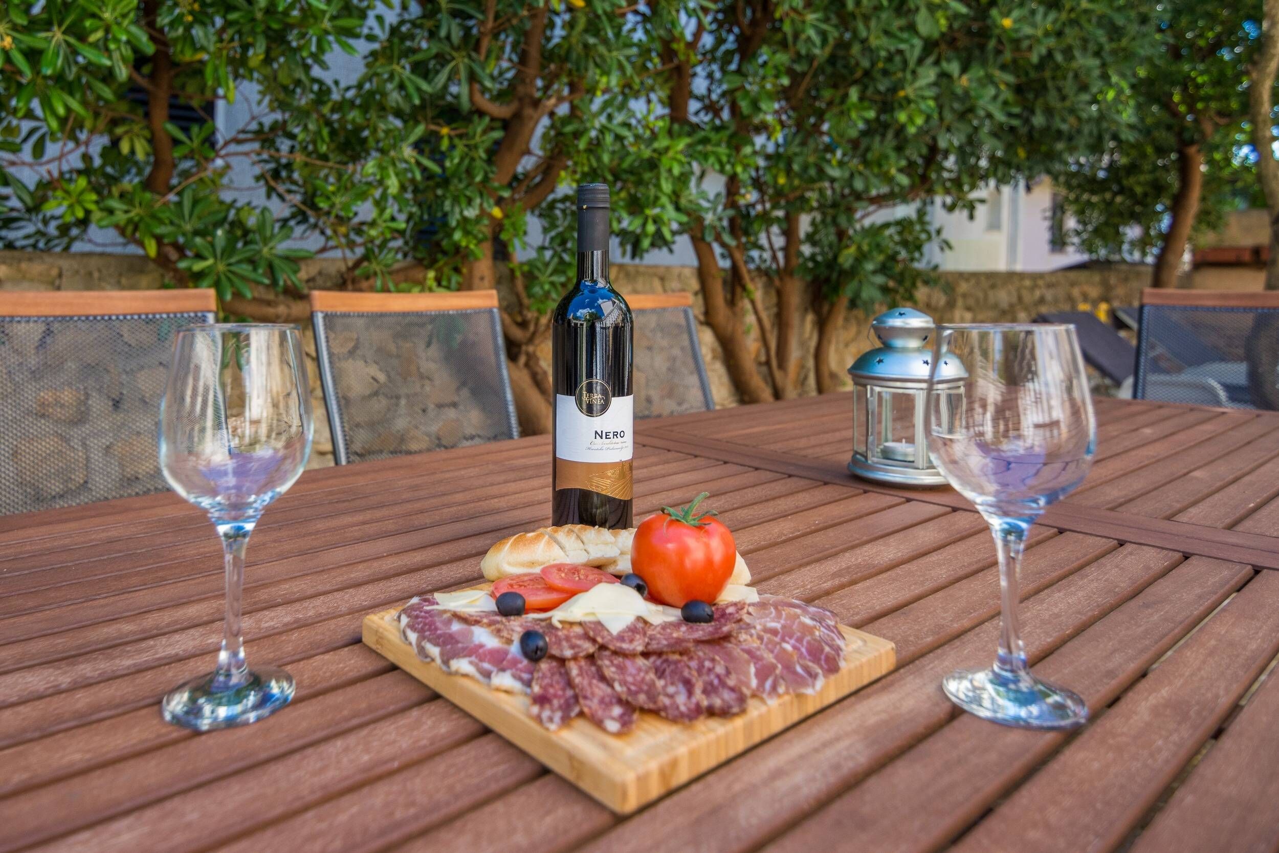 Photo of Apartments Bobeta