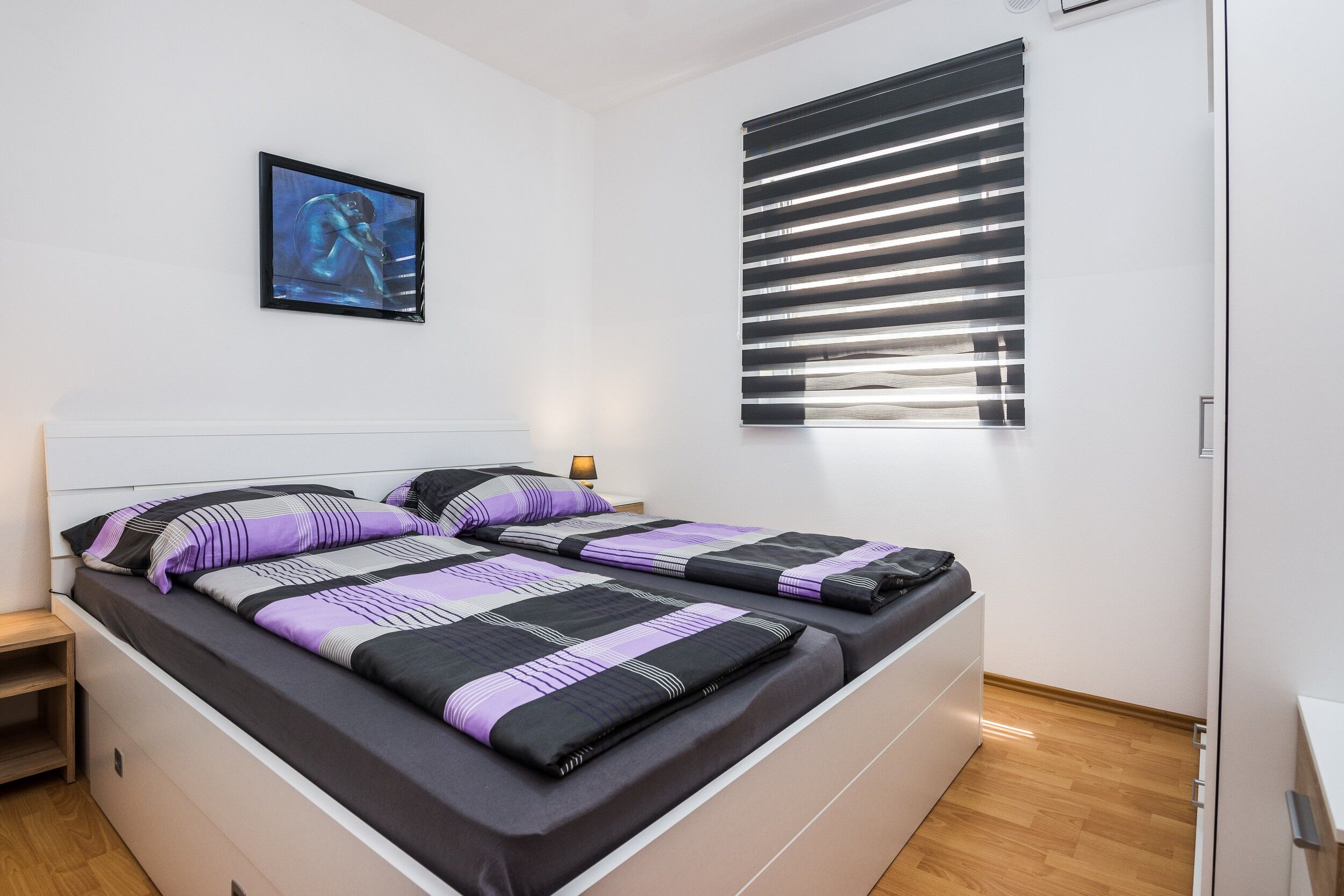 Apartments Skundric 20747-A3