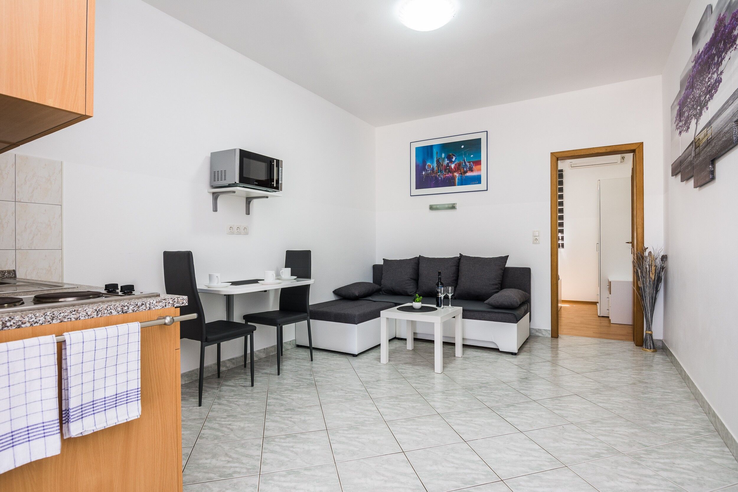 Apartments Skundric 20747-A3