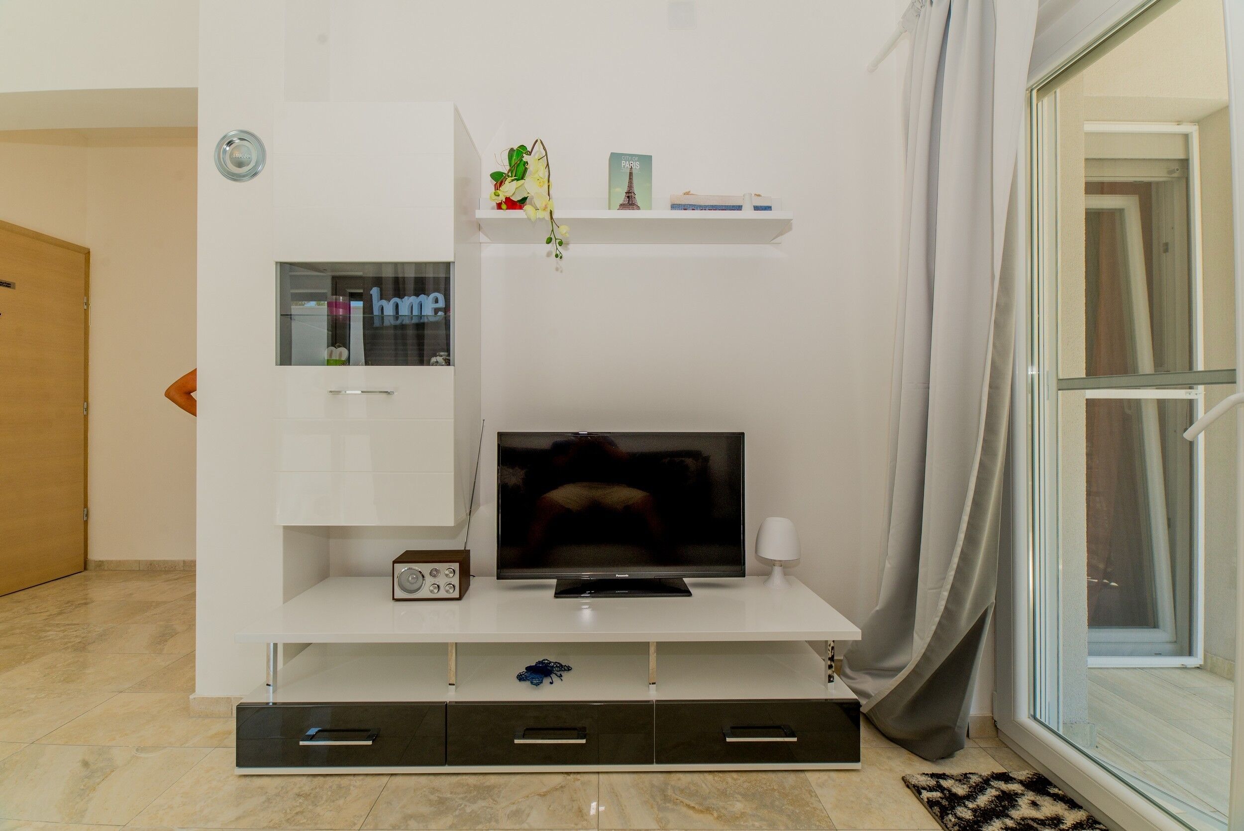 Apartments Djian 30627-A2