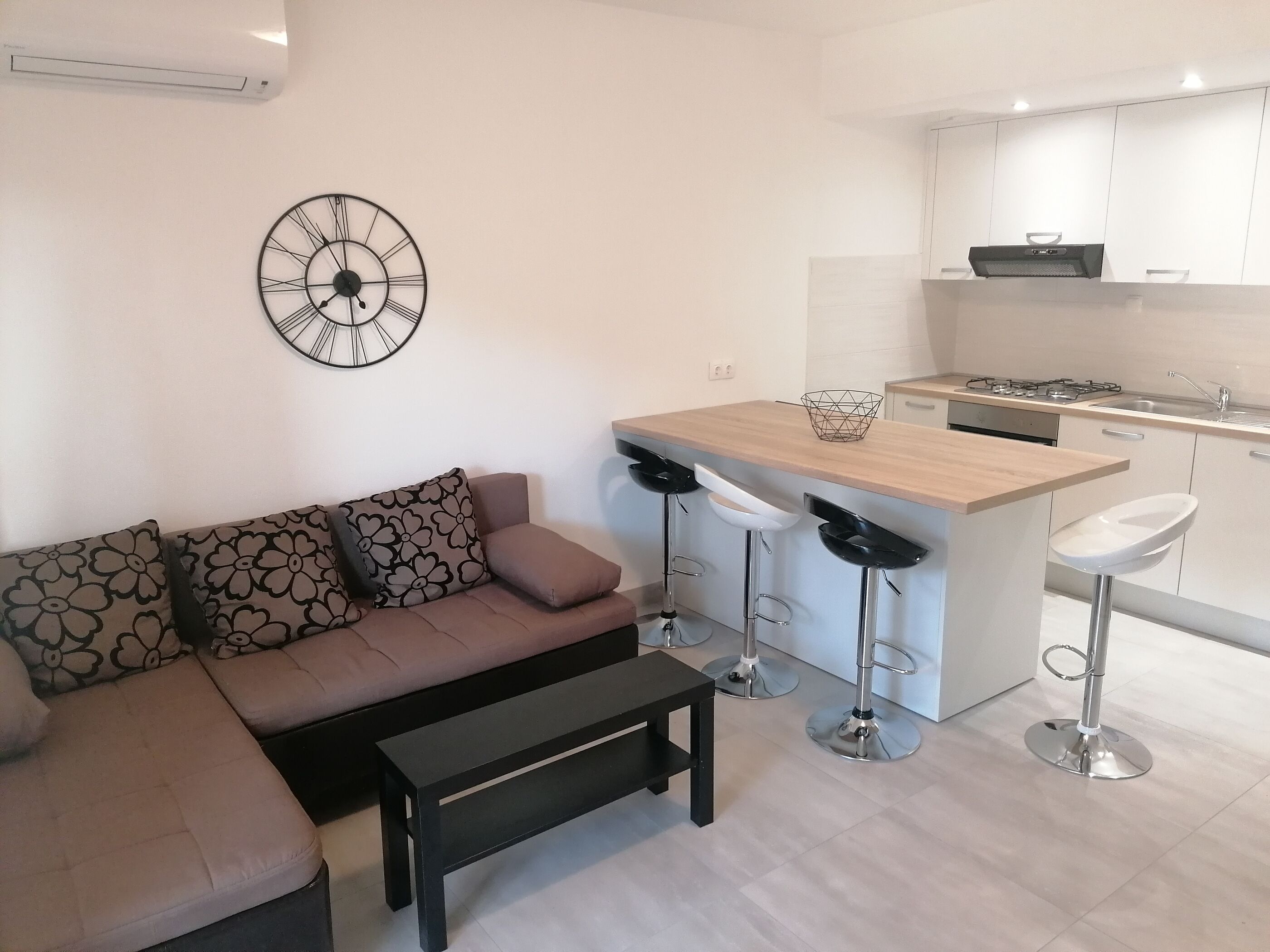 Apartments Grskovic G. Setaliste 60252-A1