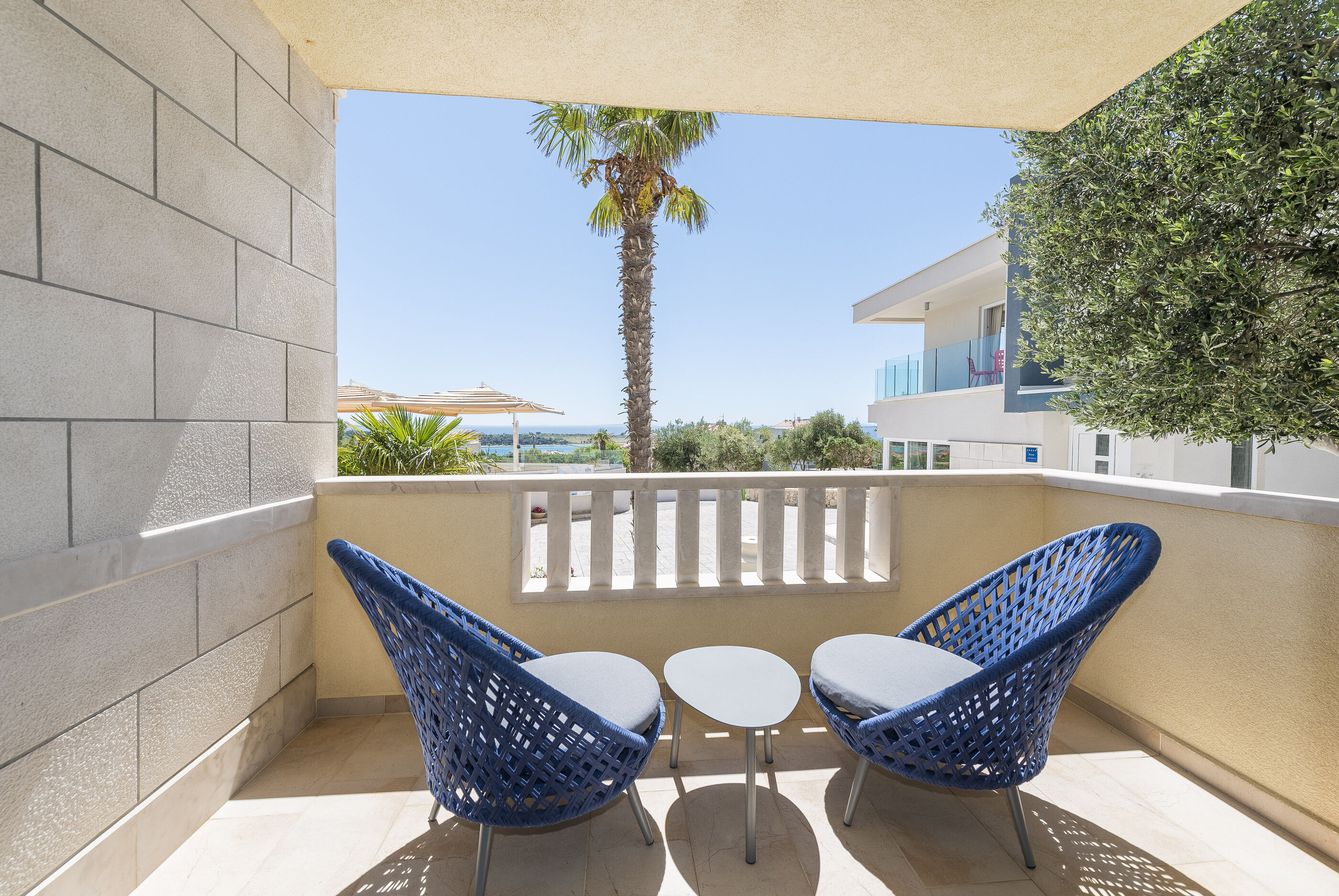 Apartments DYANA 28051-A2