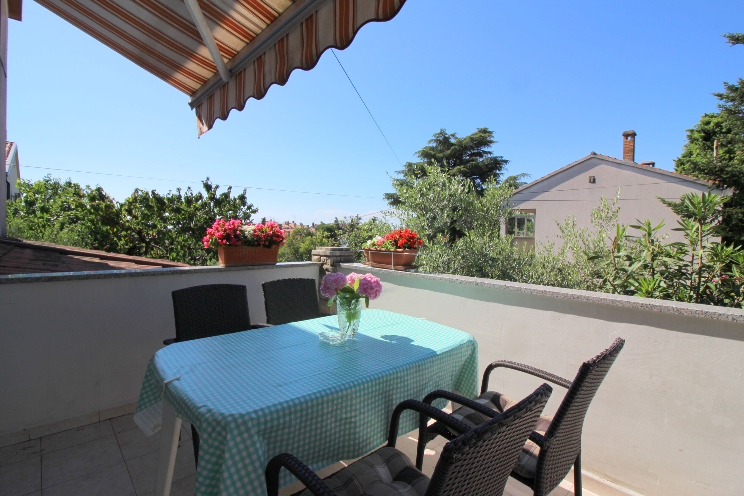 Apartments DORITA 15509-A2