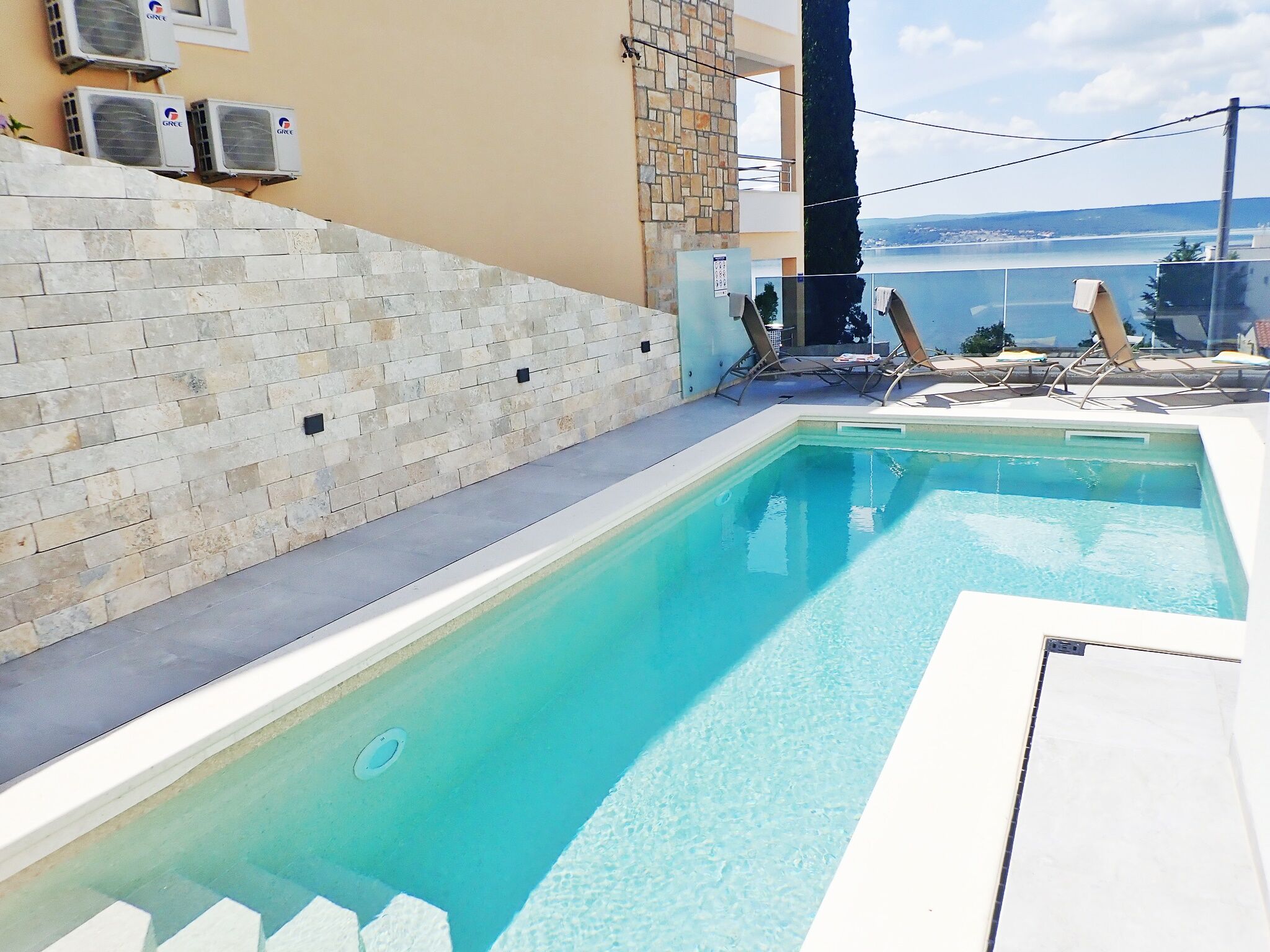House Dragica 41533-K1