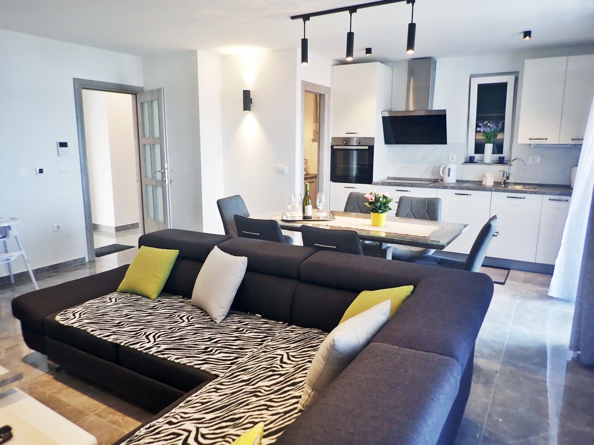 House Dragica 41533-K1