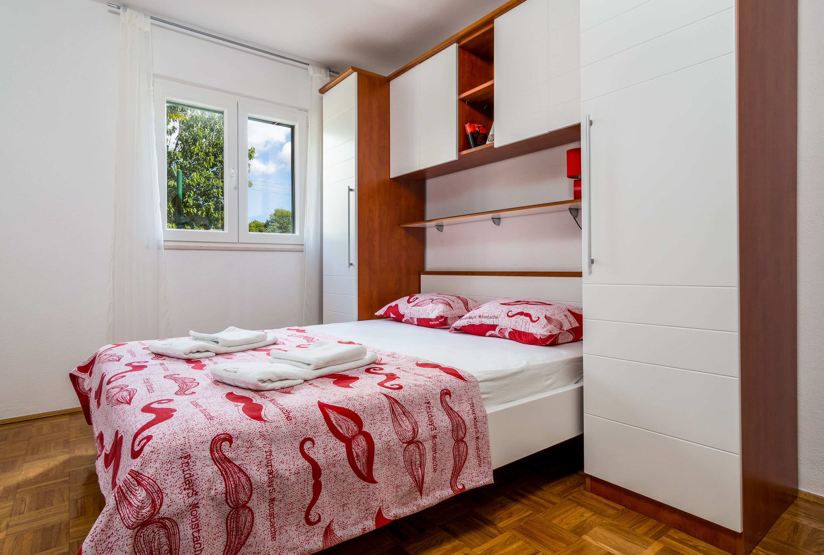 House Simani 17641-K1