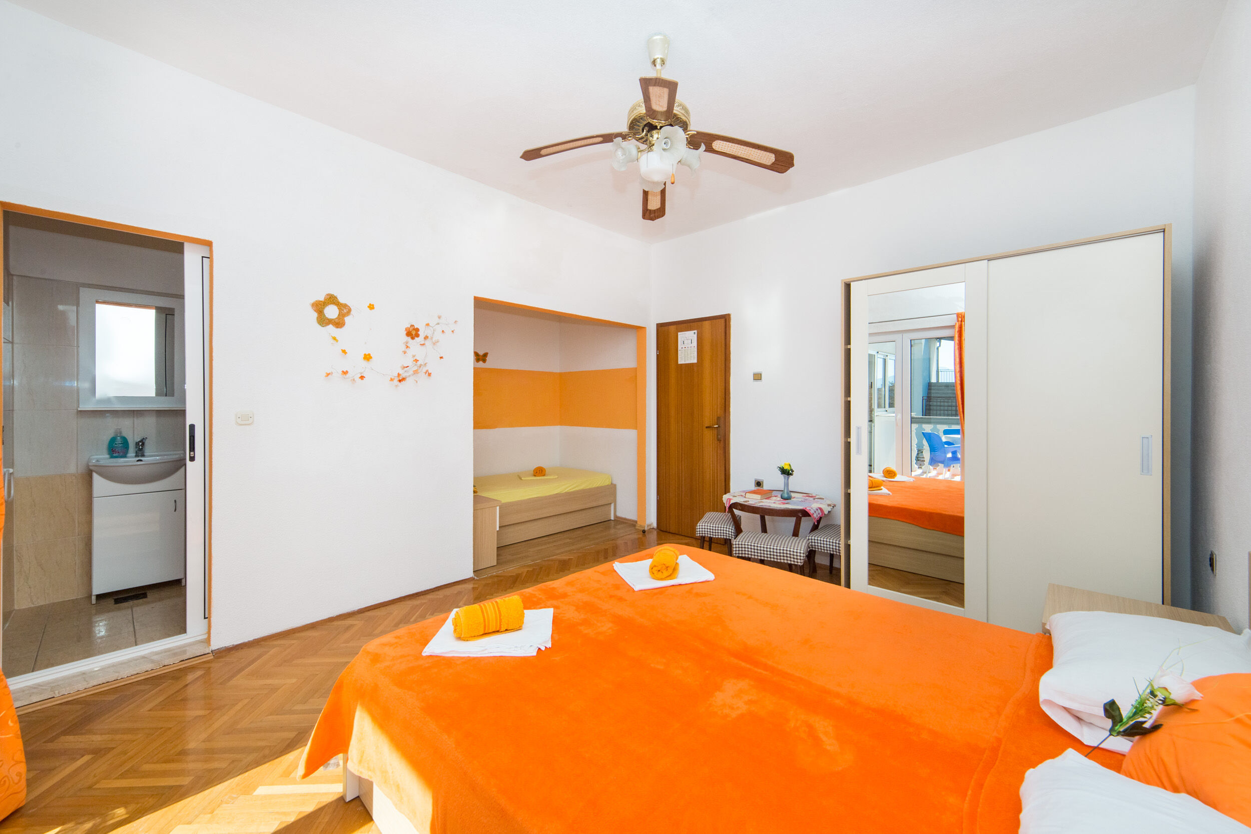 Apartments Ostrog 78351-A1