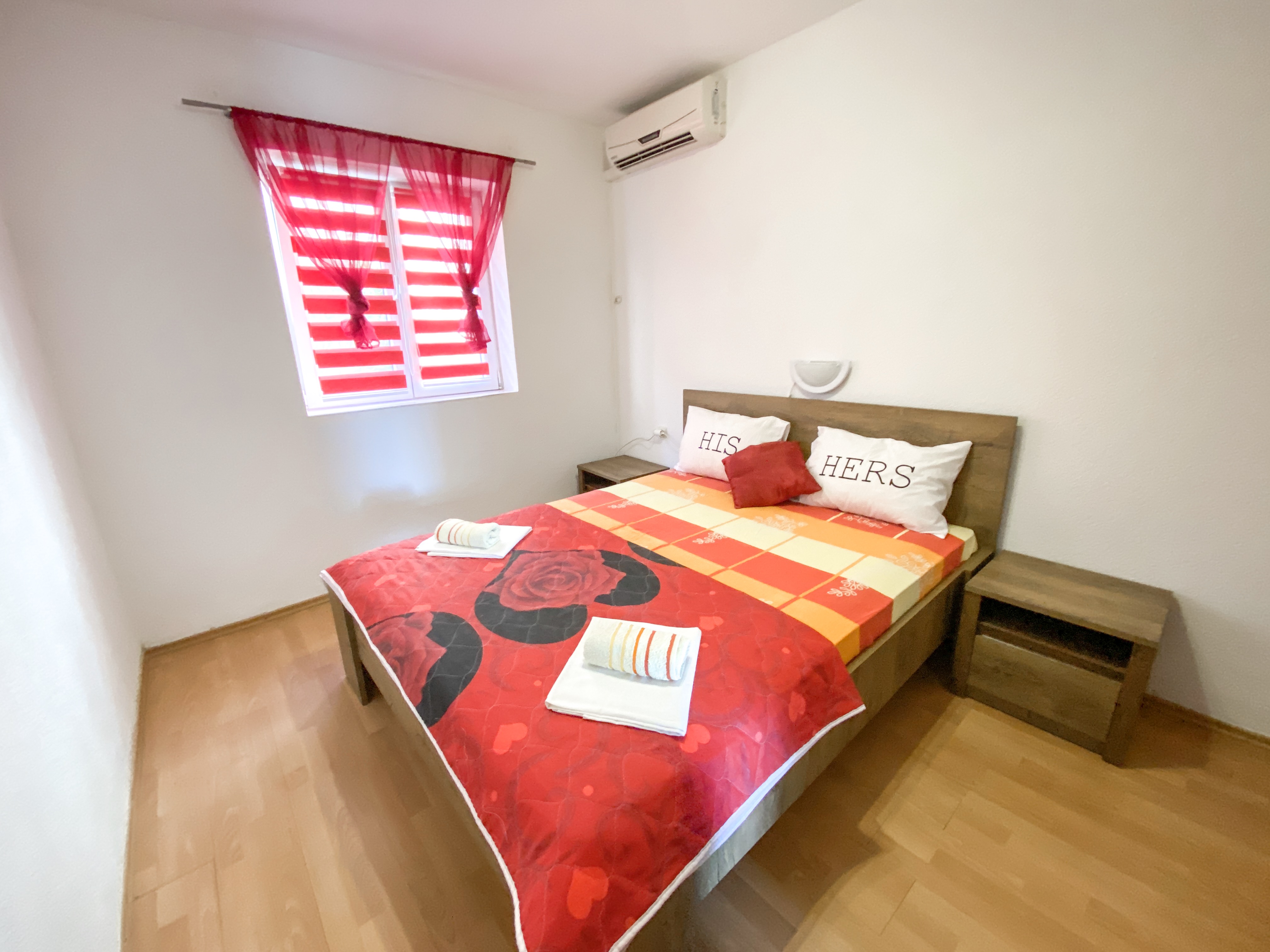 Apartments Ostrog 78351-A6