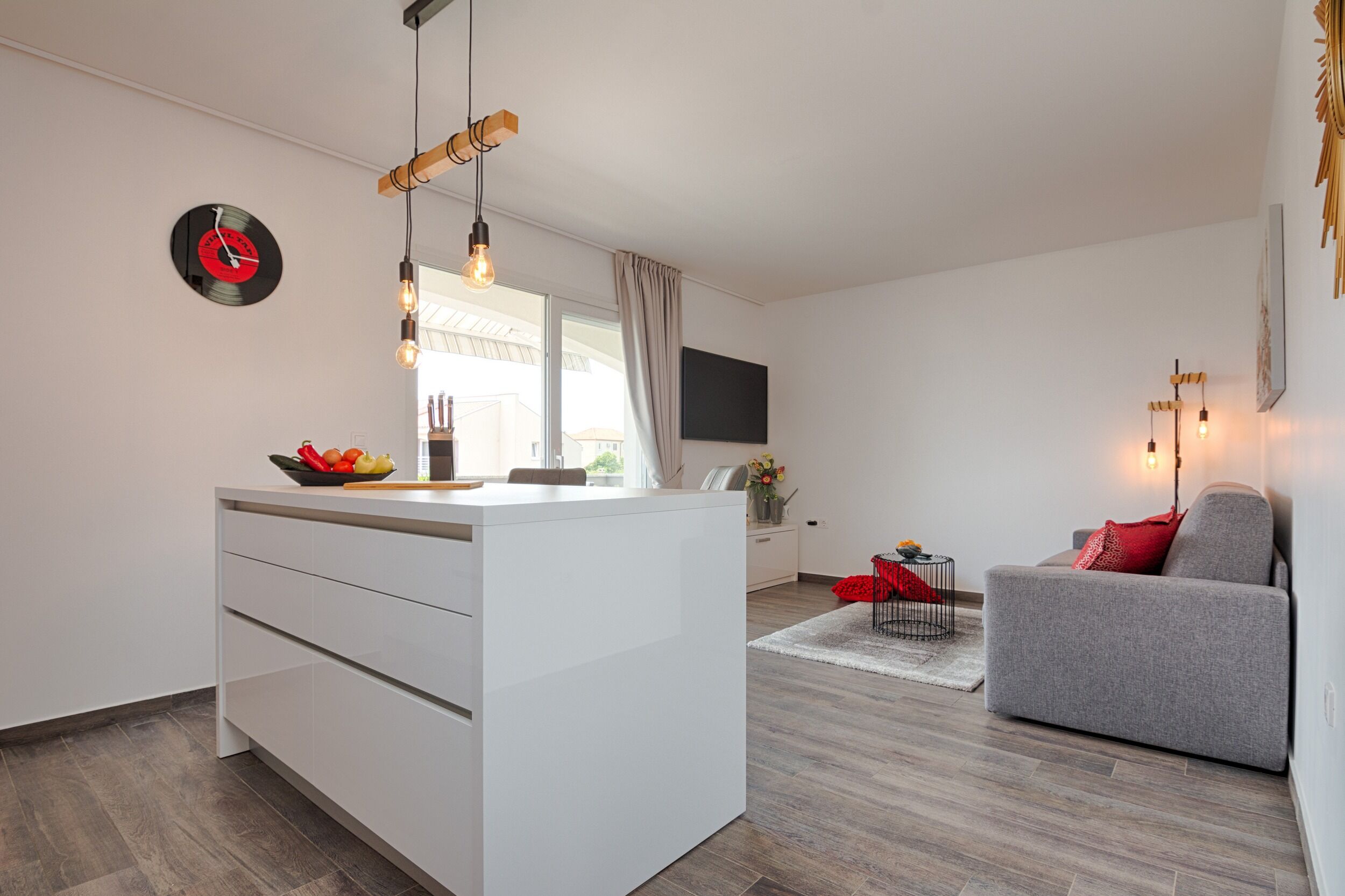 Apartments Basic Vesna 18439-A4