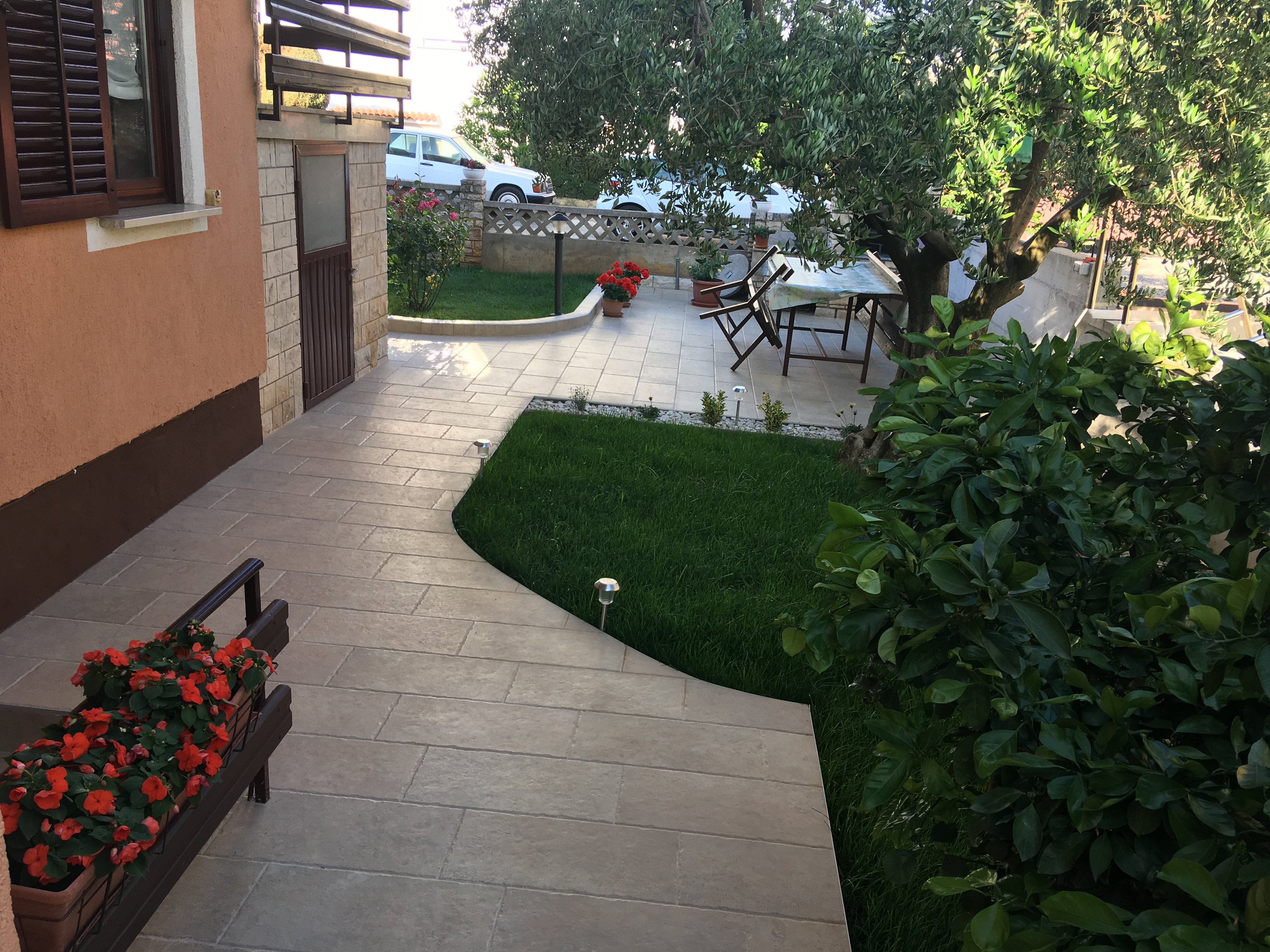 Apartments Nerina 73121-A2