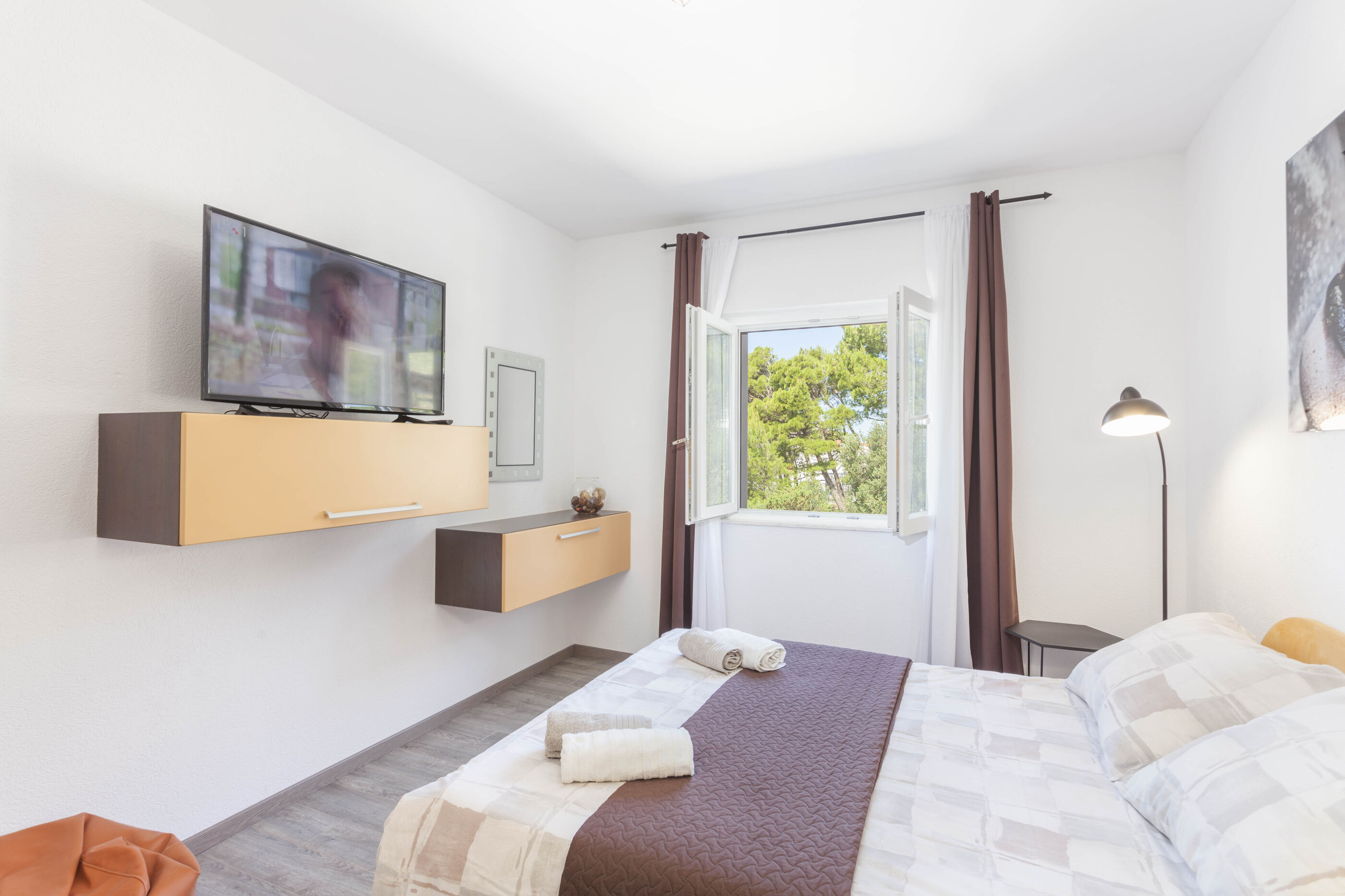 House Arija 58981-K1