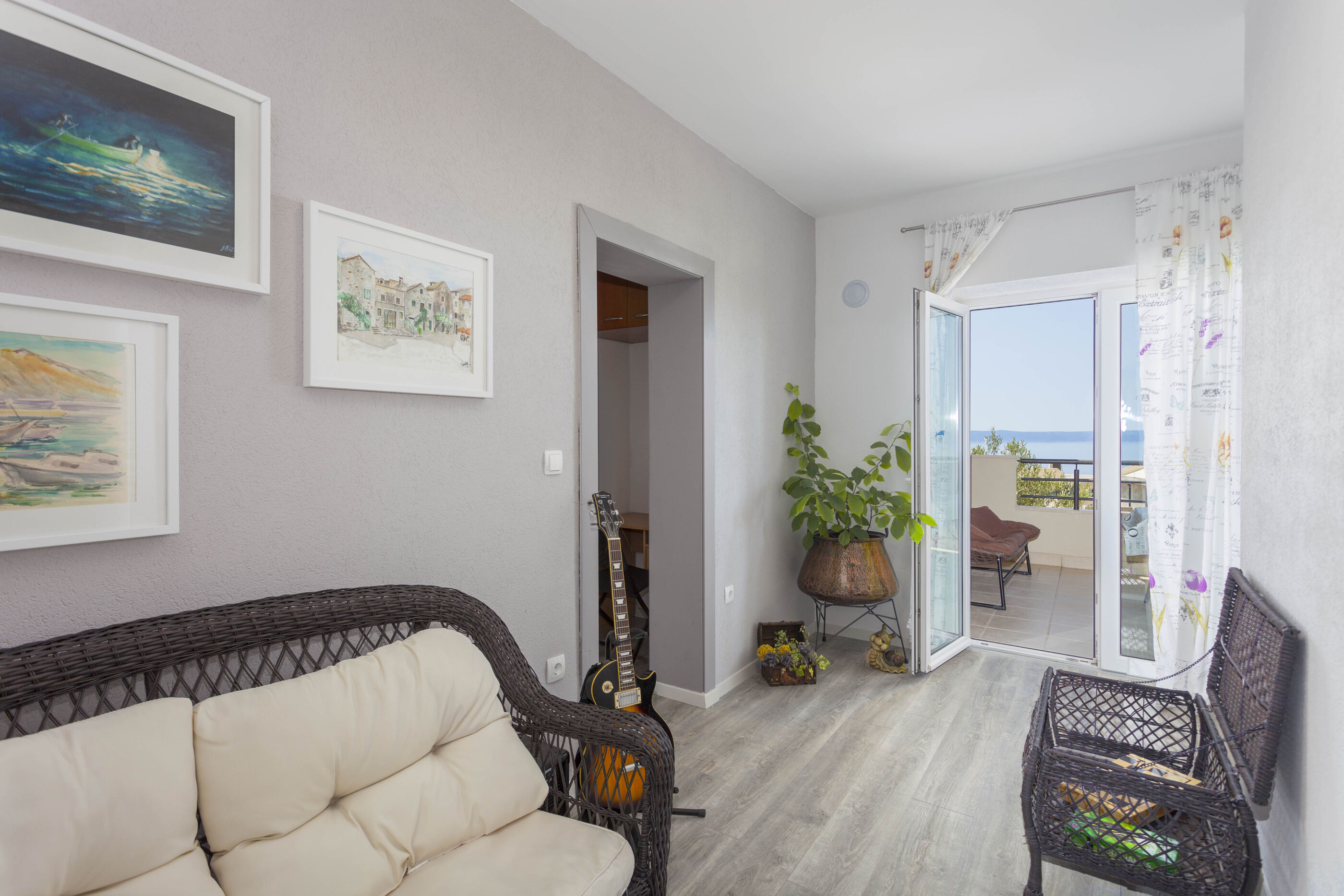 House Arija 58981-K1