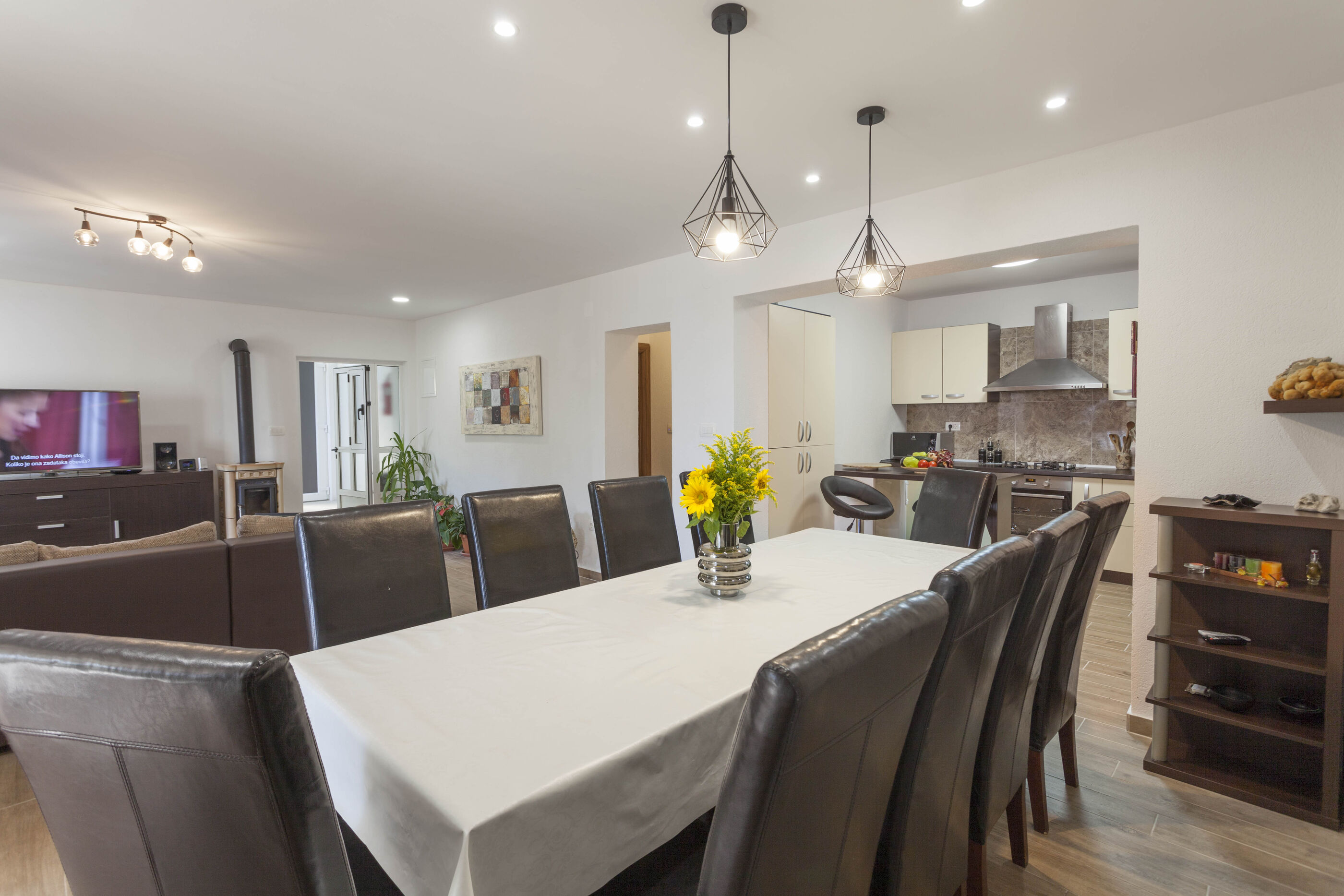 House Arija 58981-K1