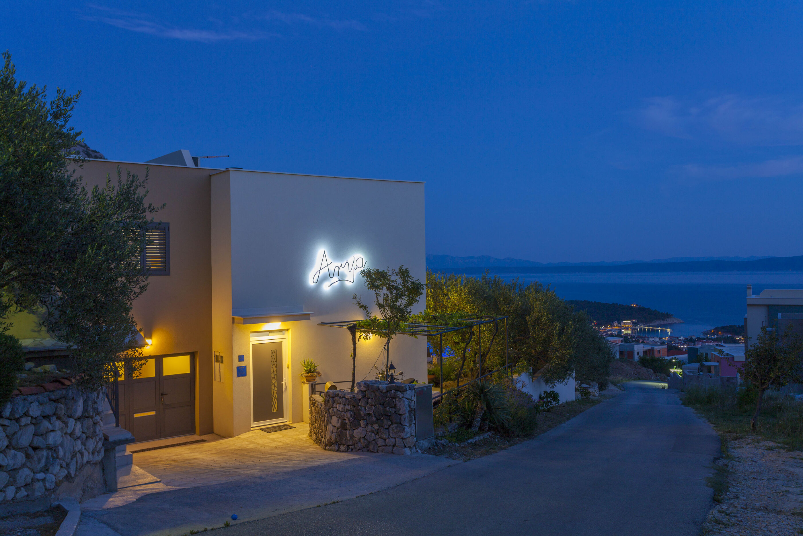 House Arija 58981-K1