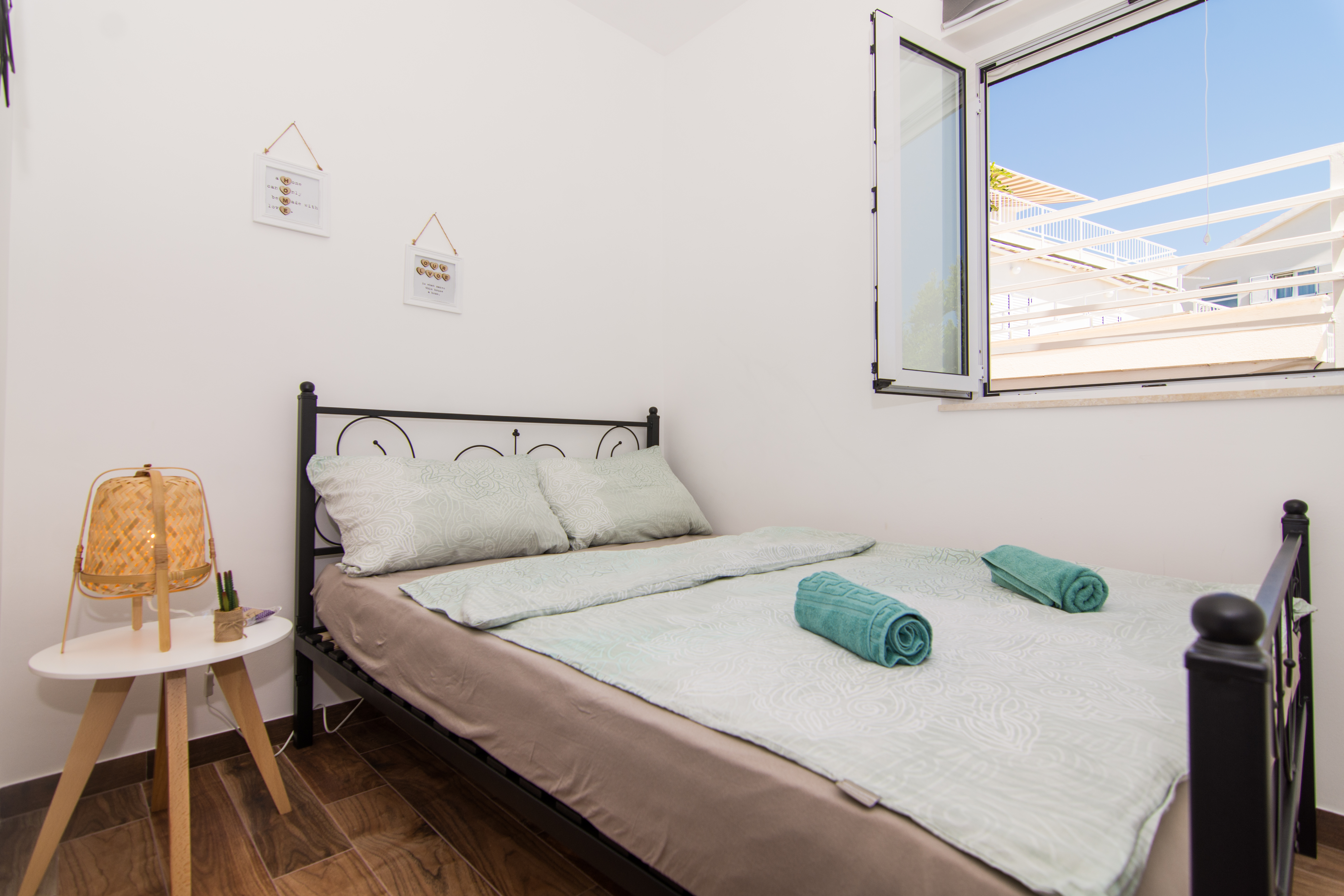 Apartments Lumini 32431-A1