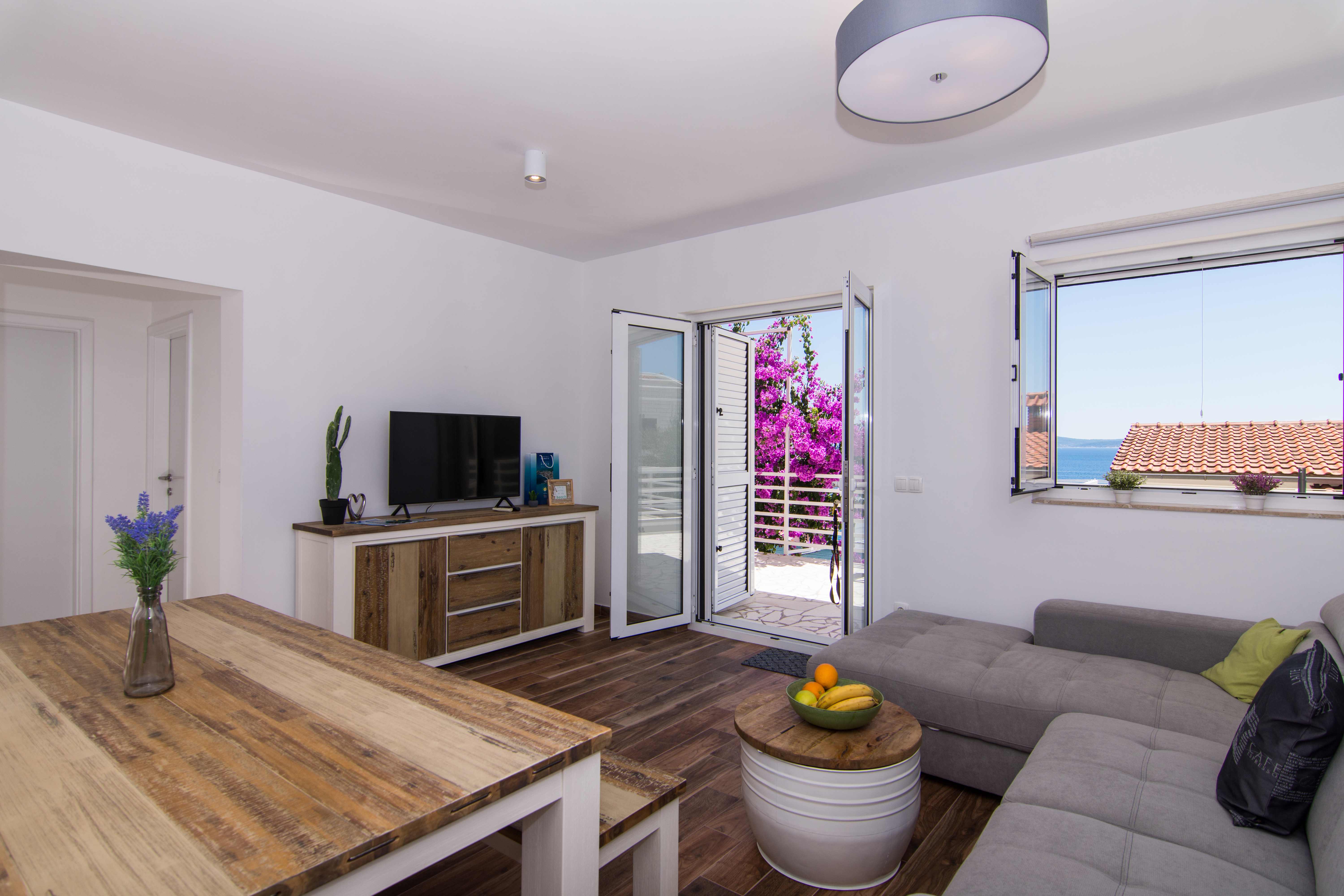 Apartments Lumini 32431-A1