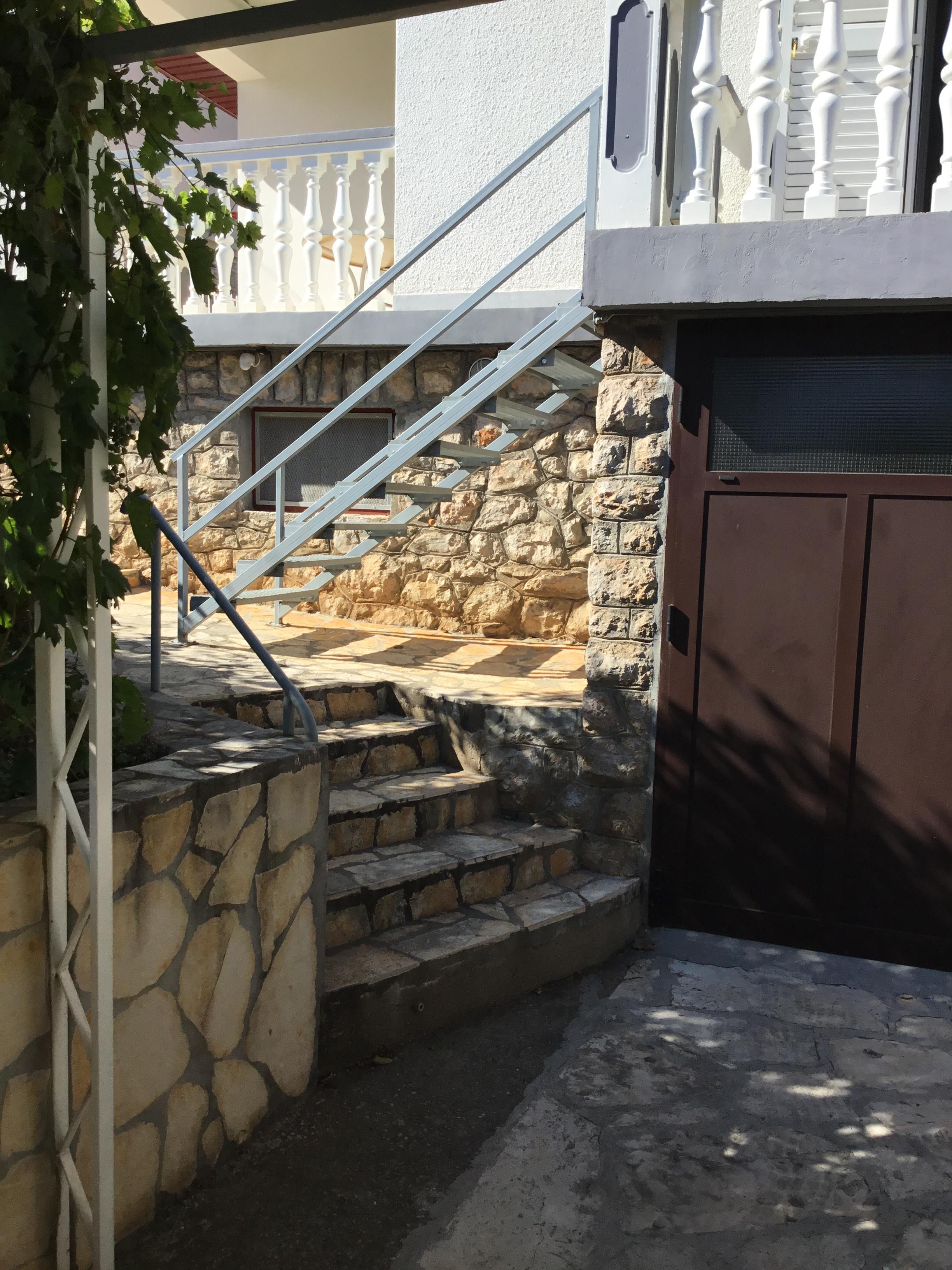 Apartment Vinko 58381-A1