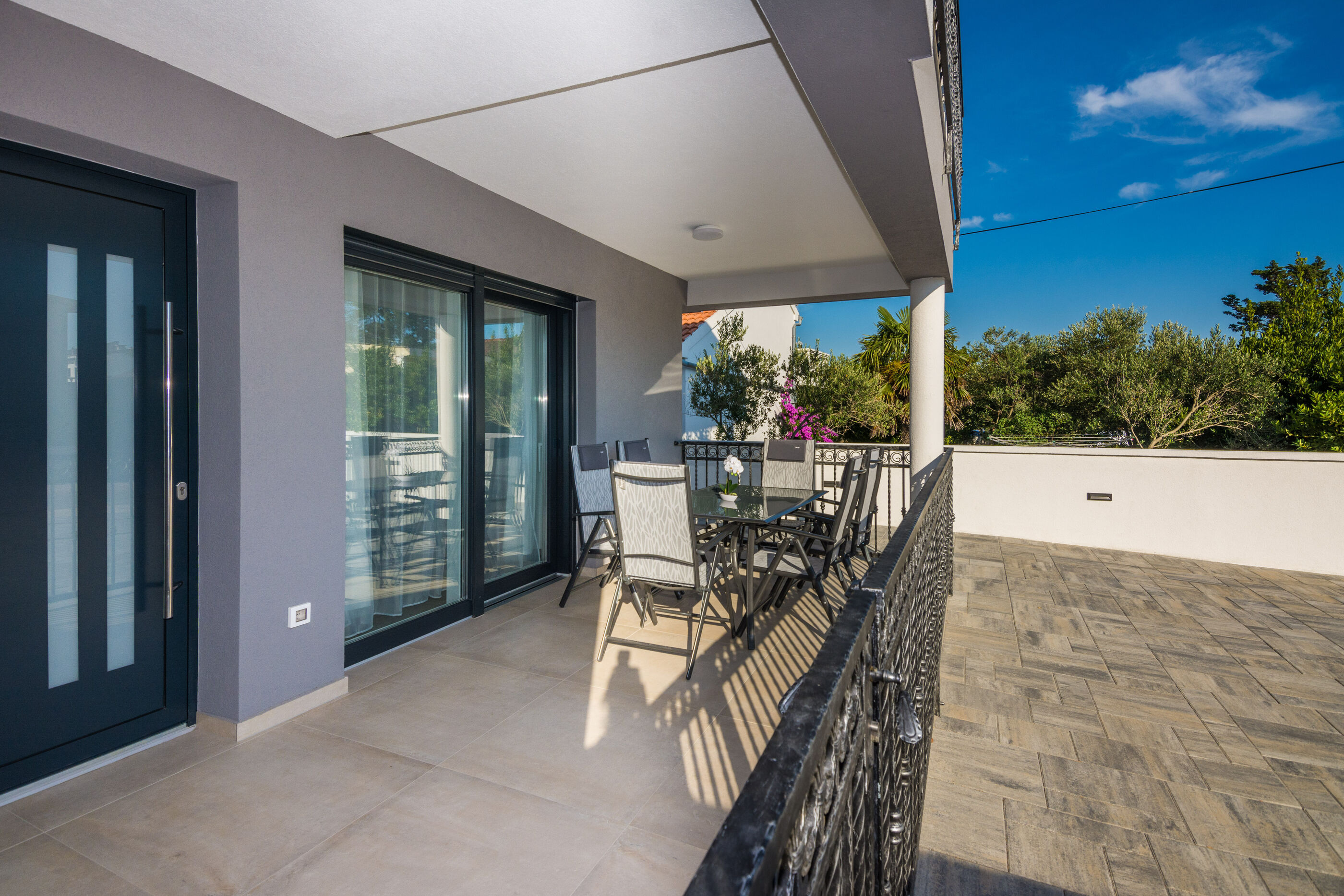 Apartment Spanic 1 36435-A1