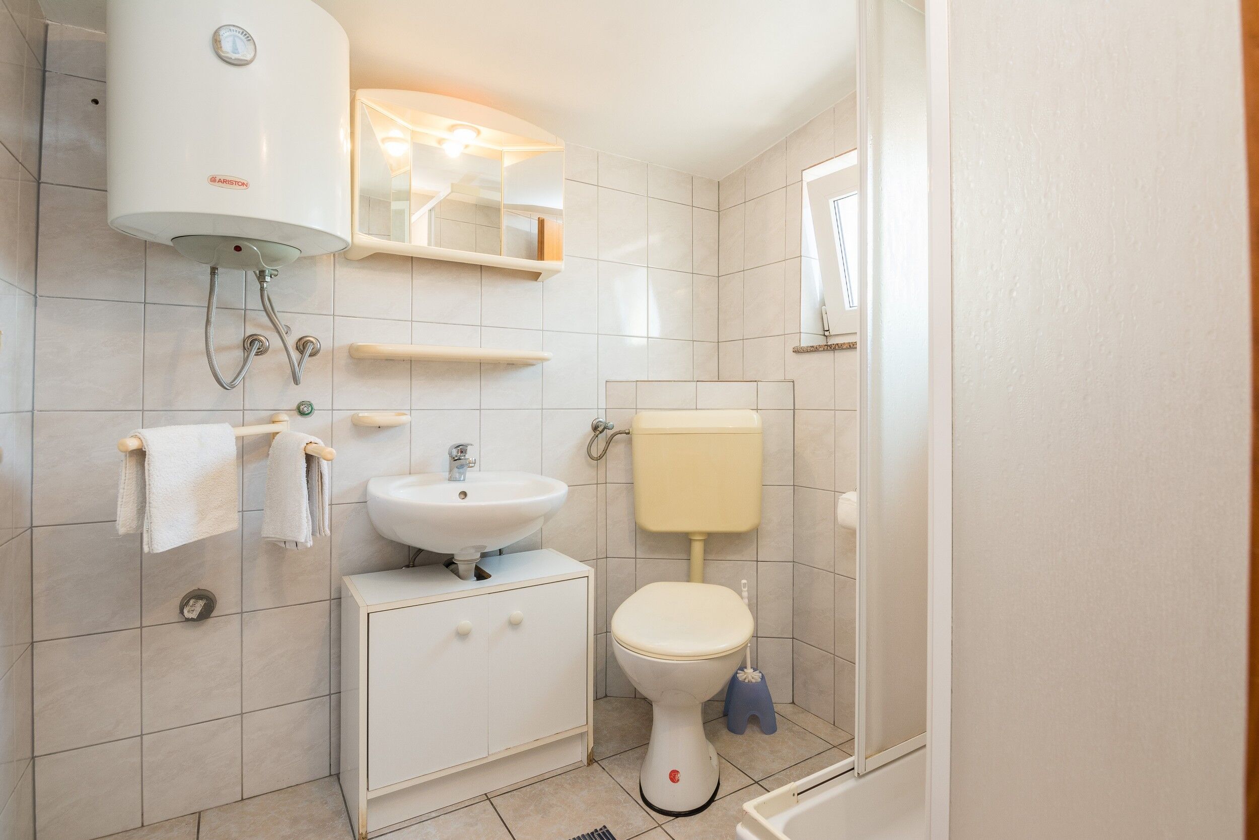 Apartments Delic Pejic 20749-A1