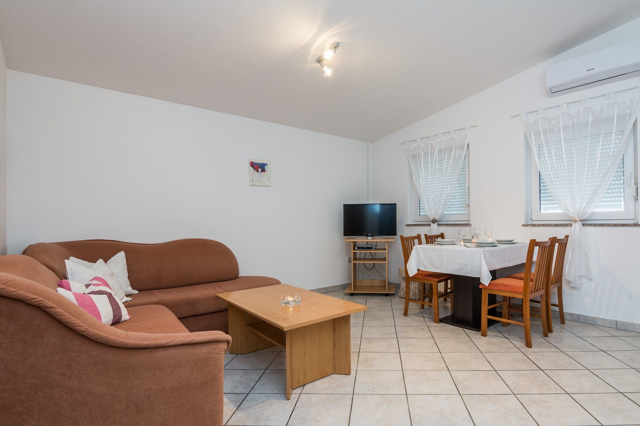 Apartments Delic Pejic 20749-A1