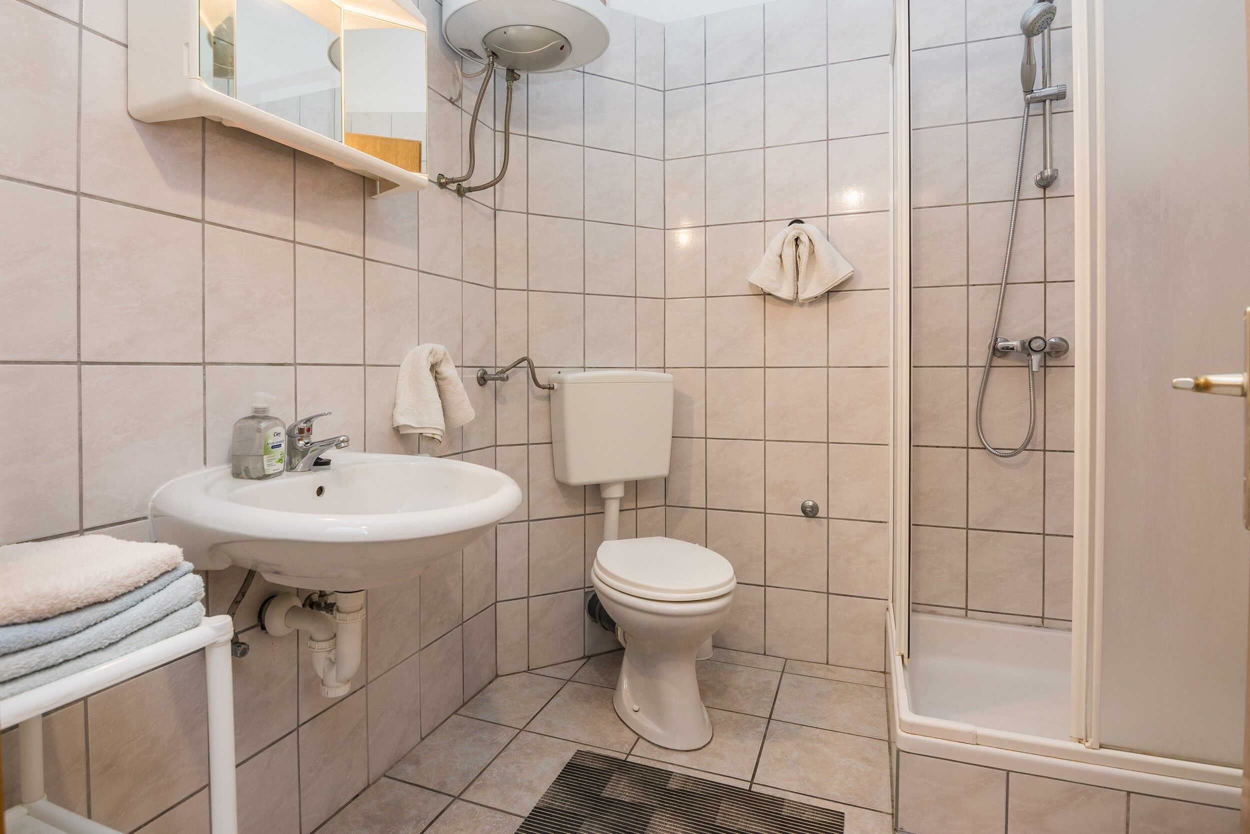 Apartments Delic Pejic 20749-A1